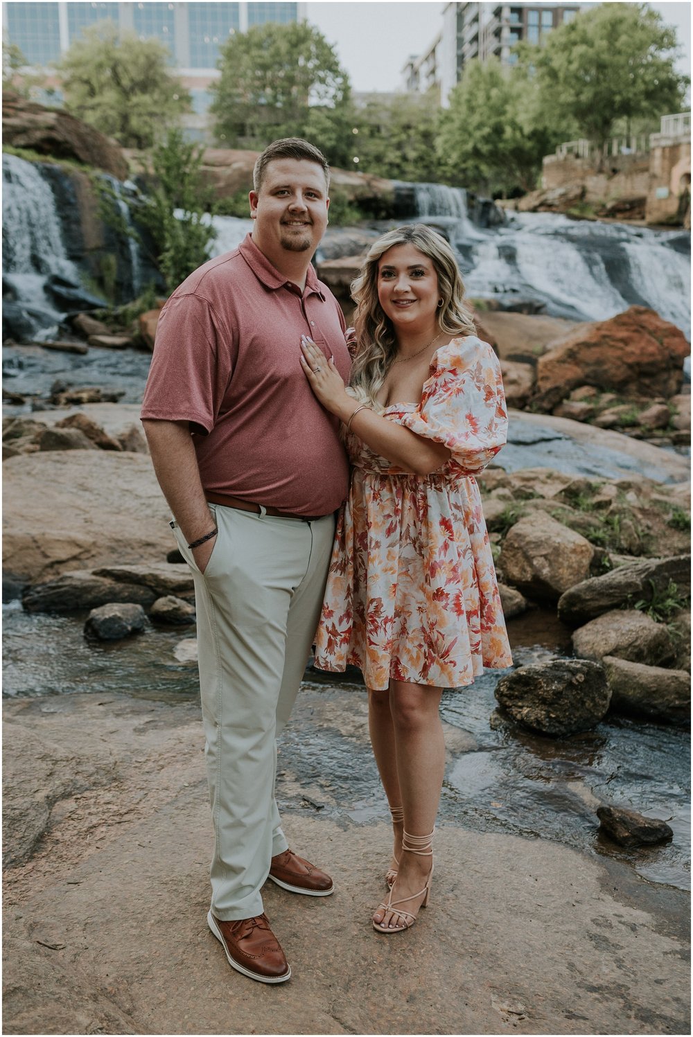 greenville-south-carolina-engagement-wedding-datenightengagement-downtown-sc-asheville-north-carolina-katy-sergent-photography_0012.jpg