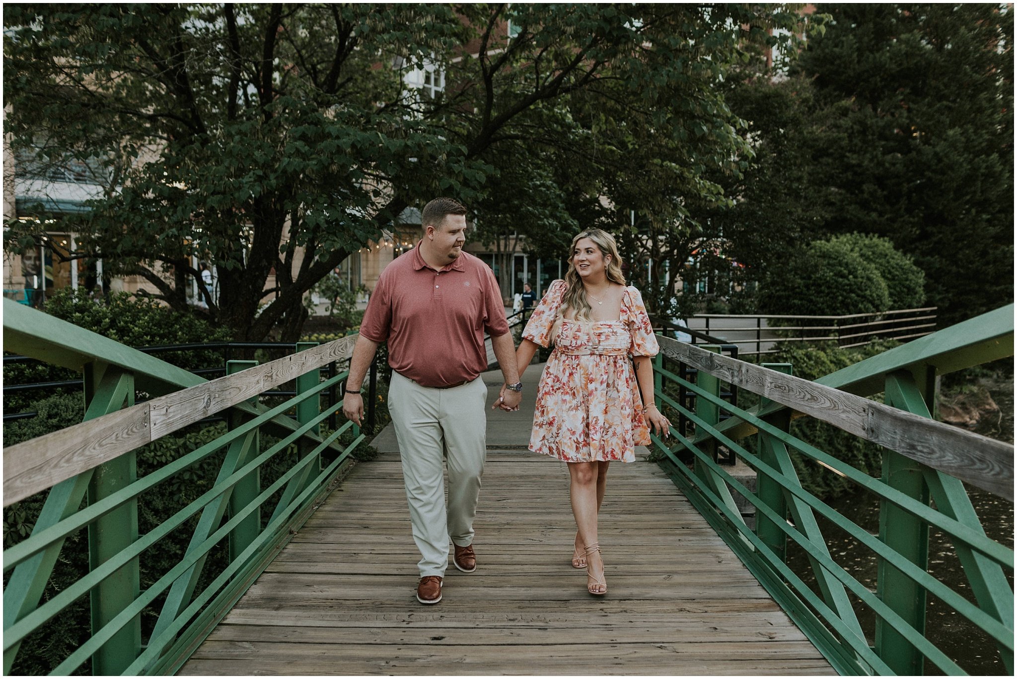 greenville-south-carolina-engagement-wedding-datenightengagement-downtown-sc-asheville-north-carolina-katy-sergent-photography_0018.jpg