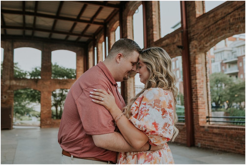 greenville-south-carolina-engagement-wedding-datenightengagement-downtown-sc-asheville-north-carolina-katy-sergent-photography_0022.jpg