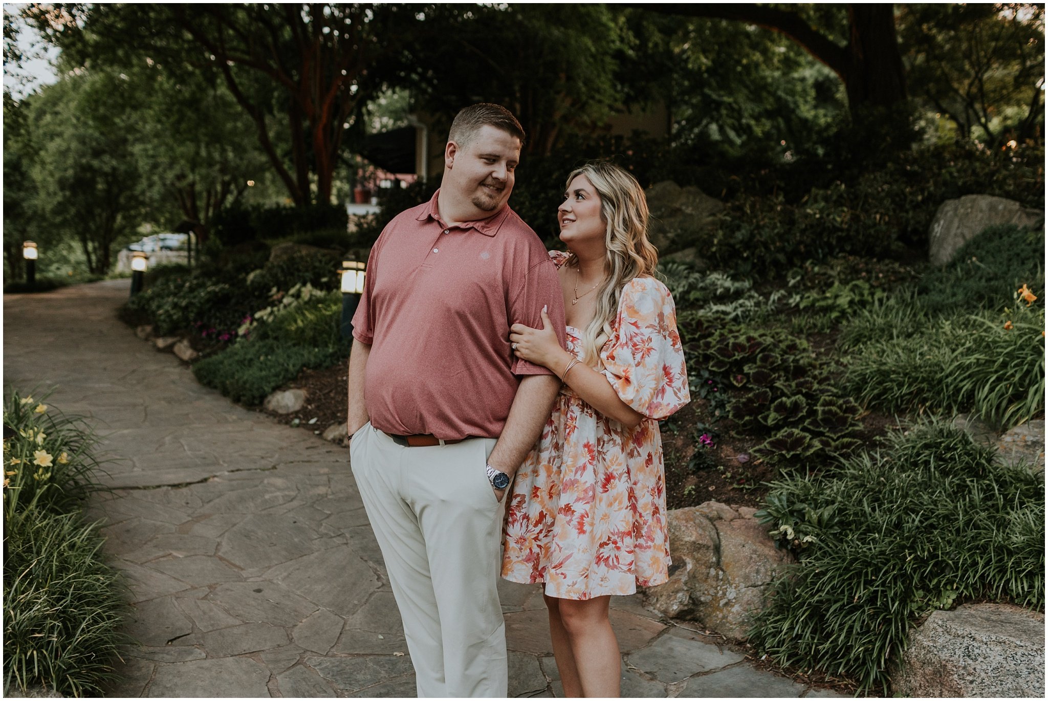 greenville-south-carolina-engagement-wedding-datenightengagement-downtown-sc-asheville-north-carolina-katy-sergent-photography_0028.jpg