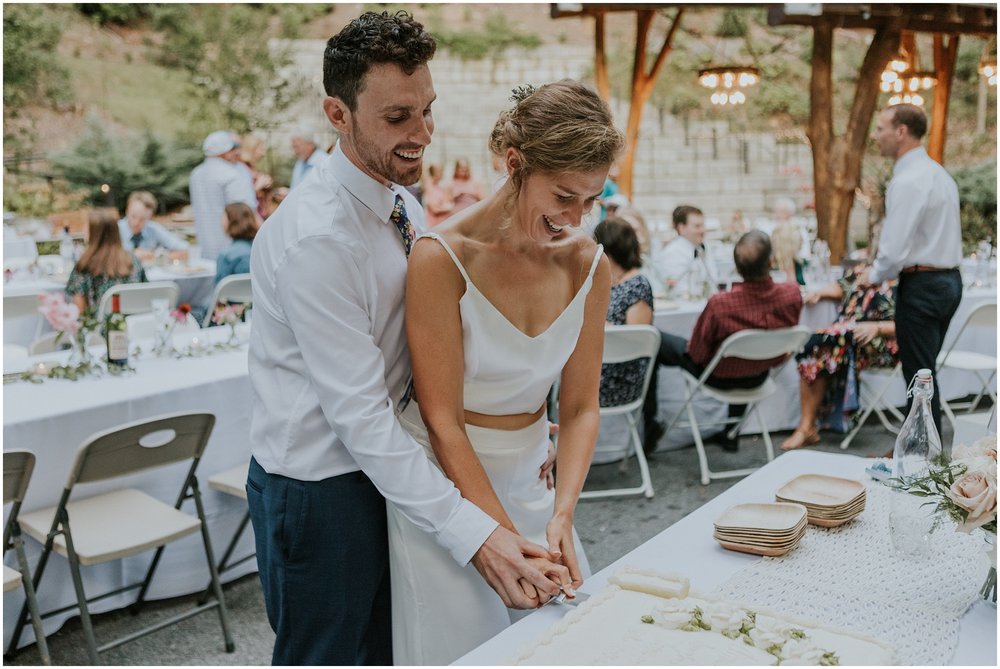 pilot-cove-brevard-north-carolina-nc-greenville-sc-south-carolina-asheville-micro-outdoors-rustic-forest-wedding-katy-sergent-photography_0125.jpg