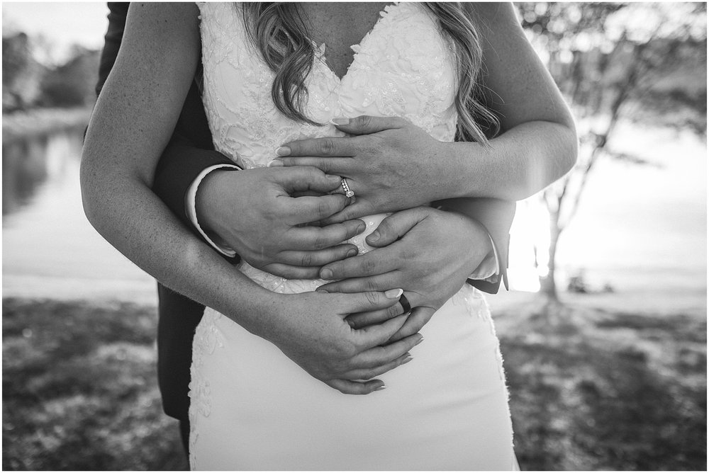 lake-house-wedding-piney-flats-johnson-city-tennessee-lakeside-venue-fall-bristol-kingsport-east-tn-katy-sergent-photography_0073.jpg