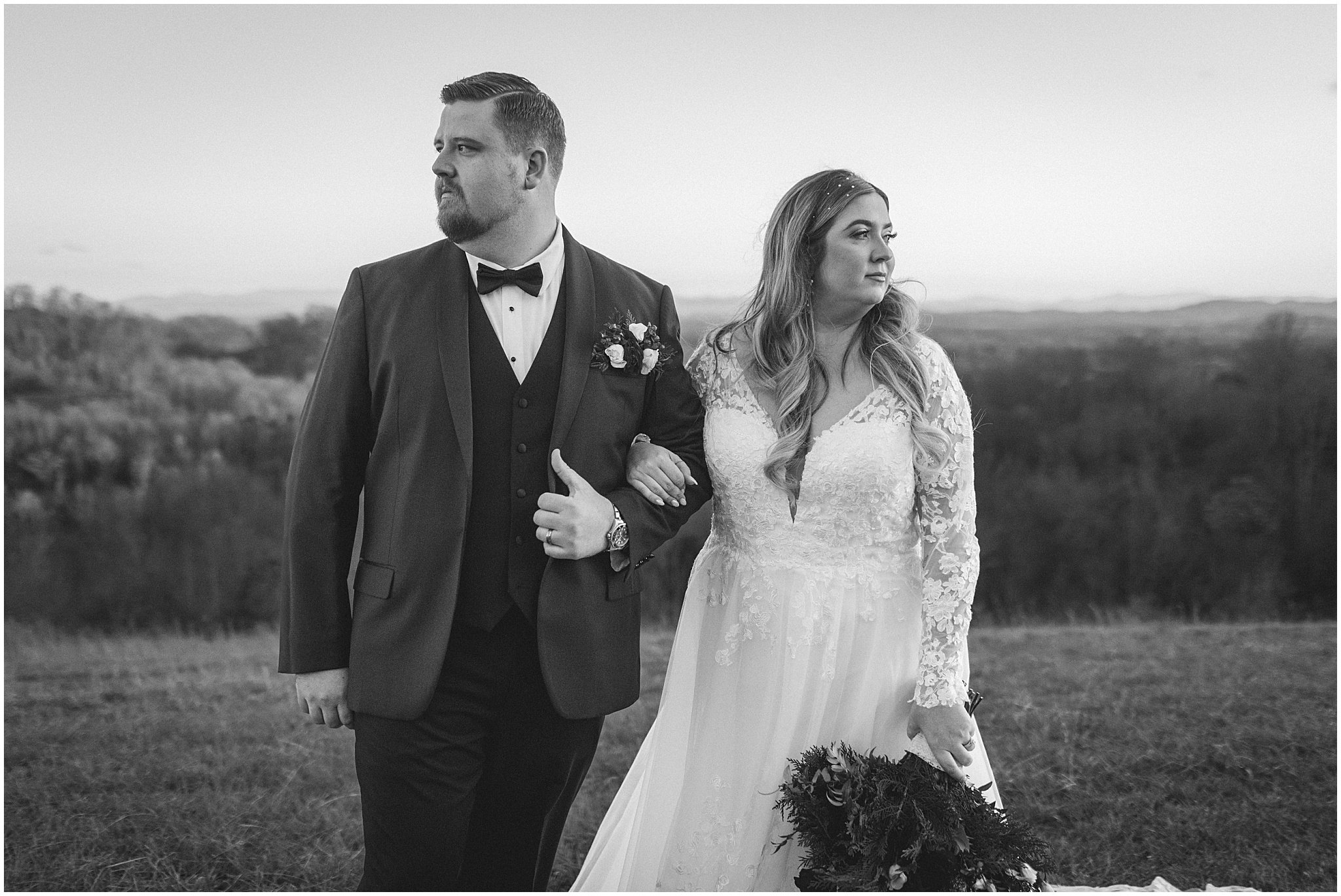 chateau-selah-blountville-tennessee-johnson-city-bristol-tn-christmas-winter-wedding-katy-sergent-photography (73).jpg