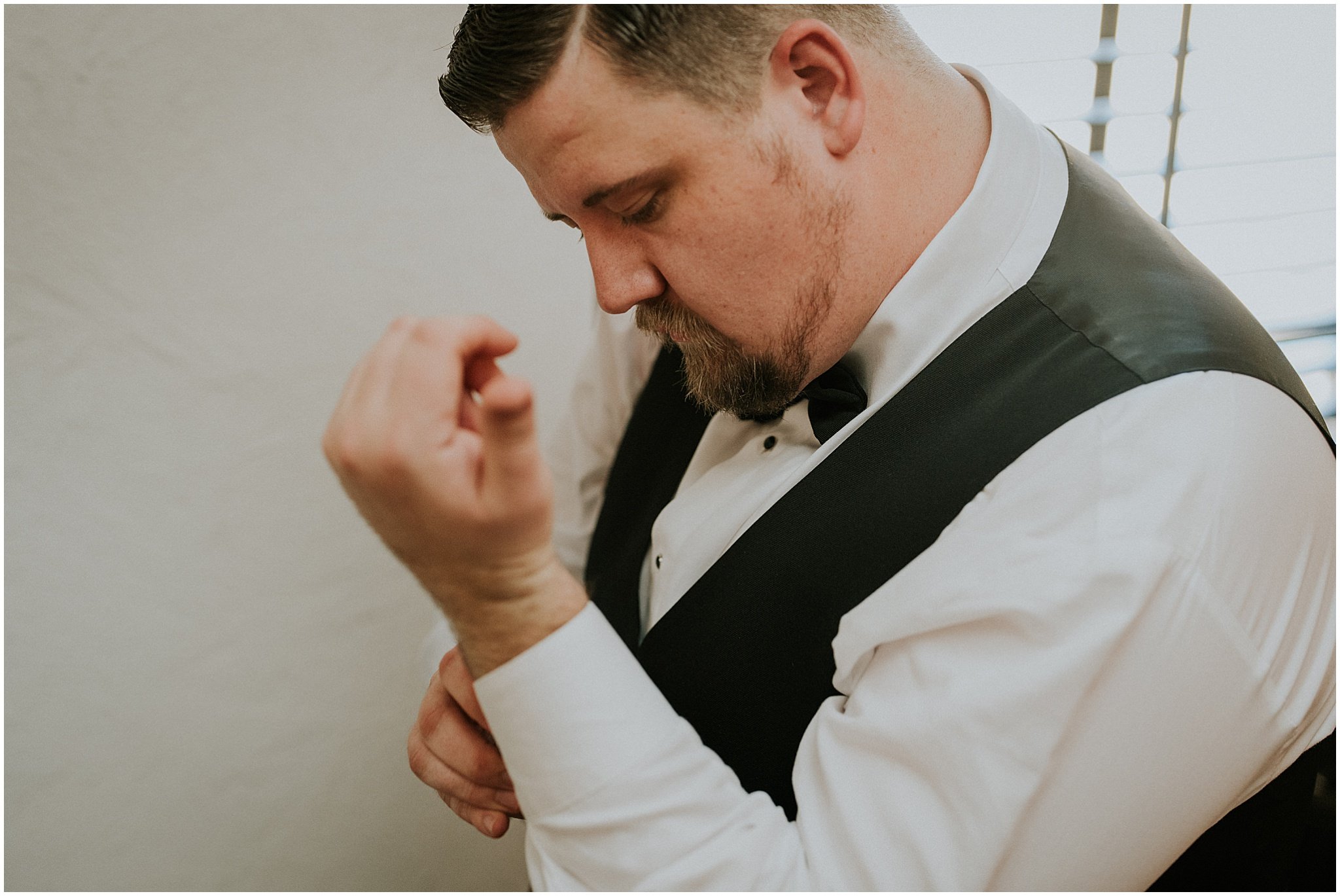 chateau-selah-blountville-tennessee-johnson-city-bristol-tn-christmas-winter-wedding-katy-sergent-photography (22).jpg
