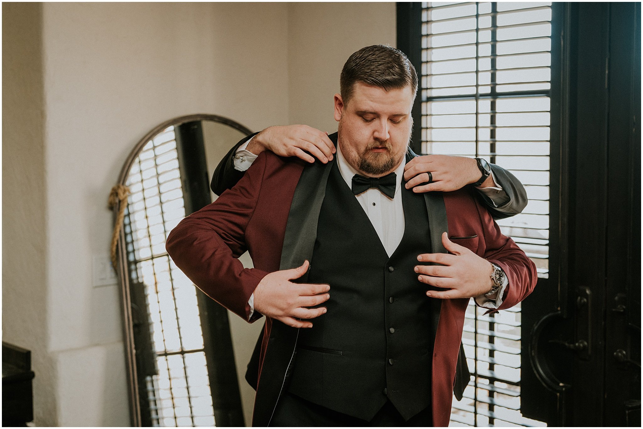 chateau-selah-blountville-tennessee-johnson-city-bristol-tn-christmas-winter-wedding-katy-sergent-photography (25).jpg