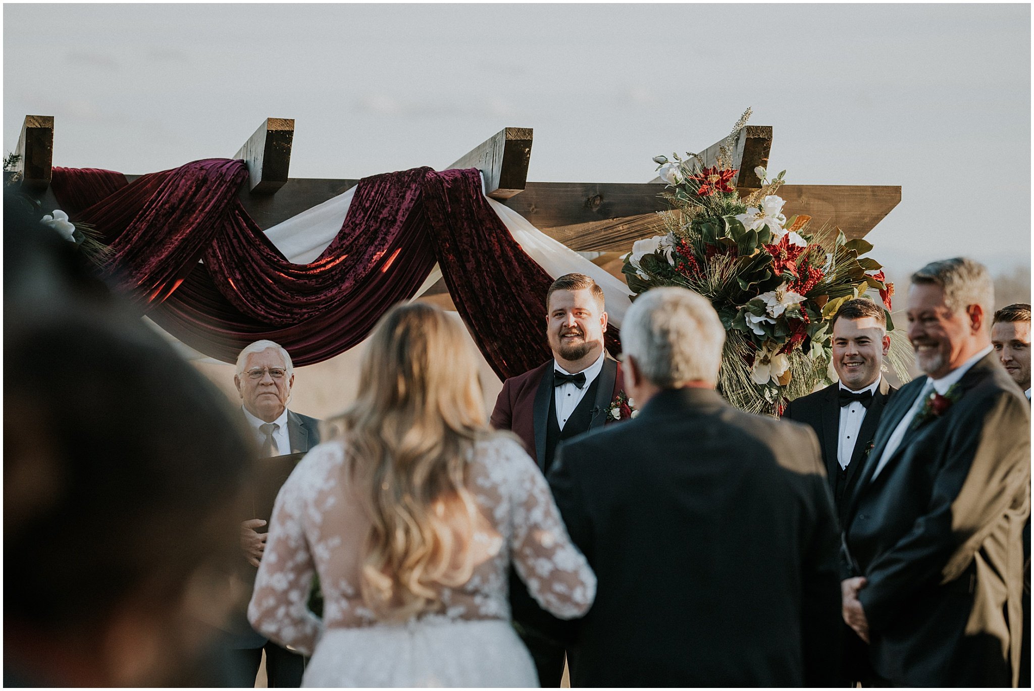 chateau-selah-blountville-tennessee-johnson-city-bristol-tn-christmas-winter-wedding-katy-sergent-photography (45).jpg
