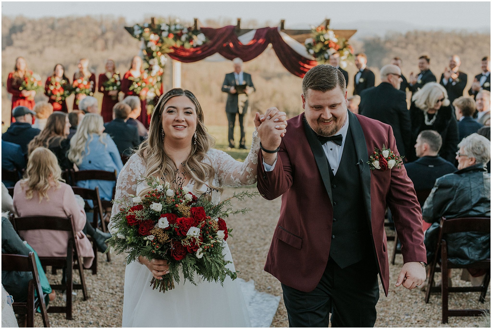 chateau-selah-blountville-tennessee-johnson-city-bristol-tn-christmas-winter-wedding-katy-sergent-photography (61).jpg