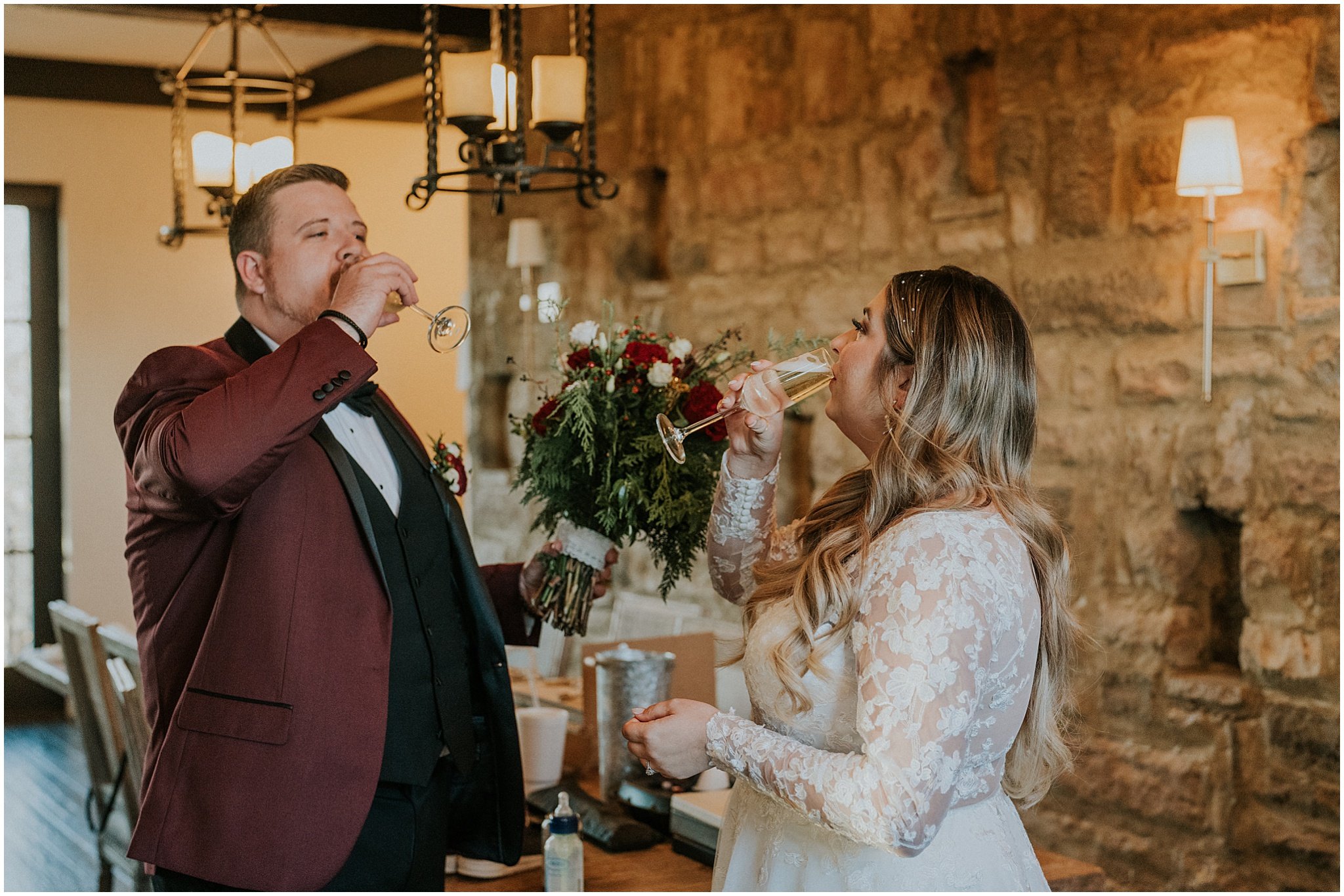 chateau-selah-blountville-tennessee-johnson-city-bristol-tn-christmas-winter-wedding-katy-sergent-photography (62).jpg