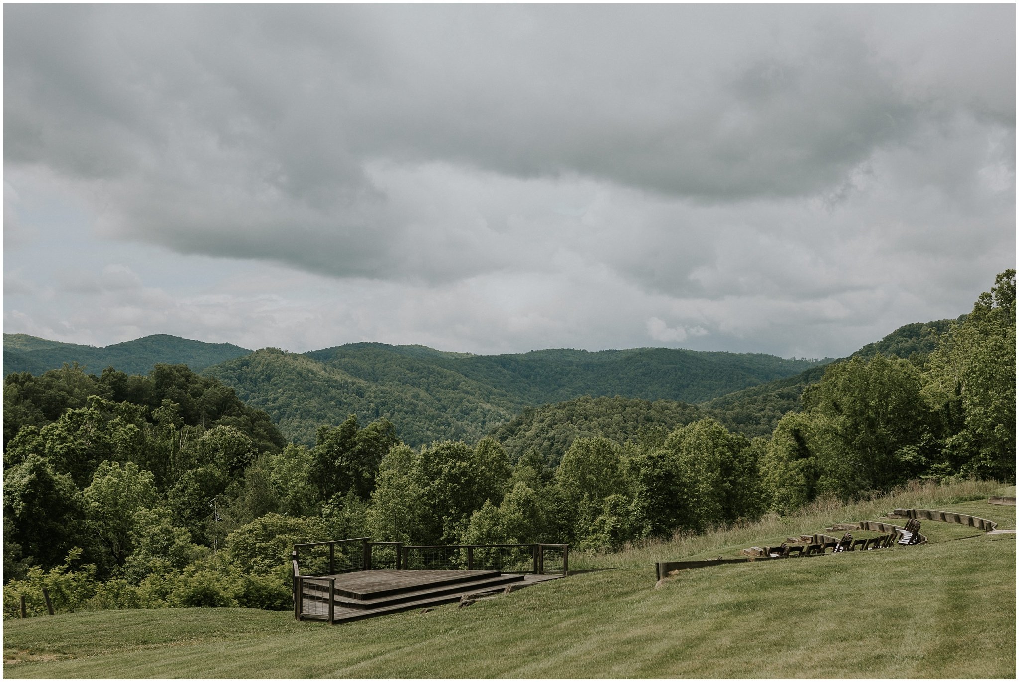 sugar-hollow-retreat-butler-tennessee-boone-north-carolina-rustic-mountain-wedding-summer-green-elegant-luxury-johnson-city-tn-katy-sergent-photography_0002.jpg