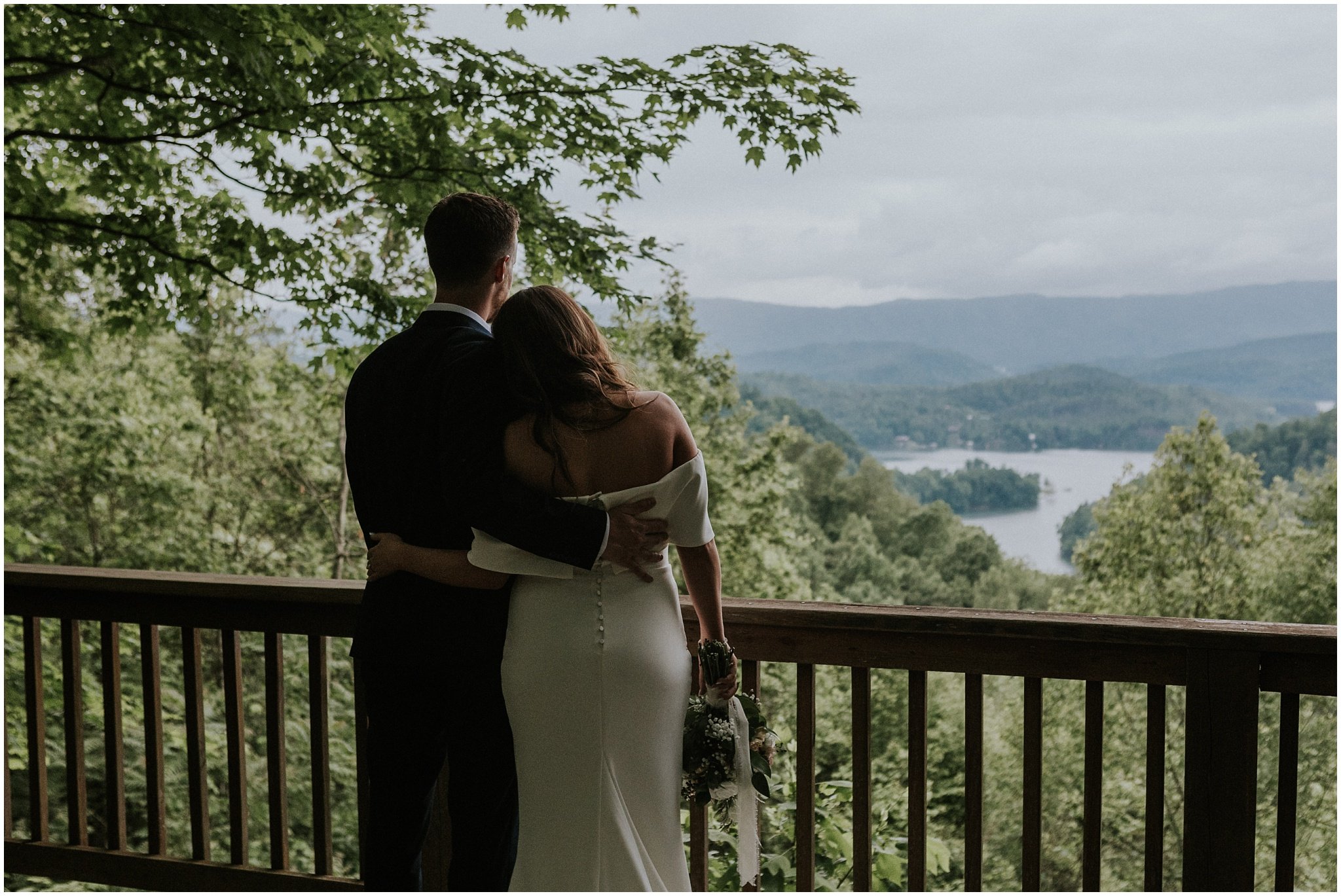 sugar-hollow-retreat-butler-tennessee-boone-north-carolina-rustic-mountain-wedding-may-spring-summer-green-elegant-luxury-johnson-city-tn-katy-sergent-photography_0049.jpg