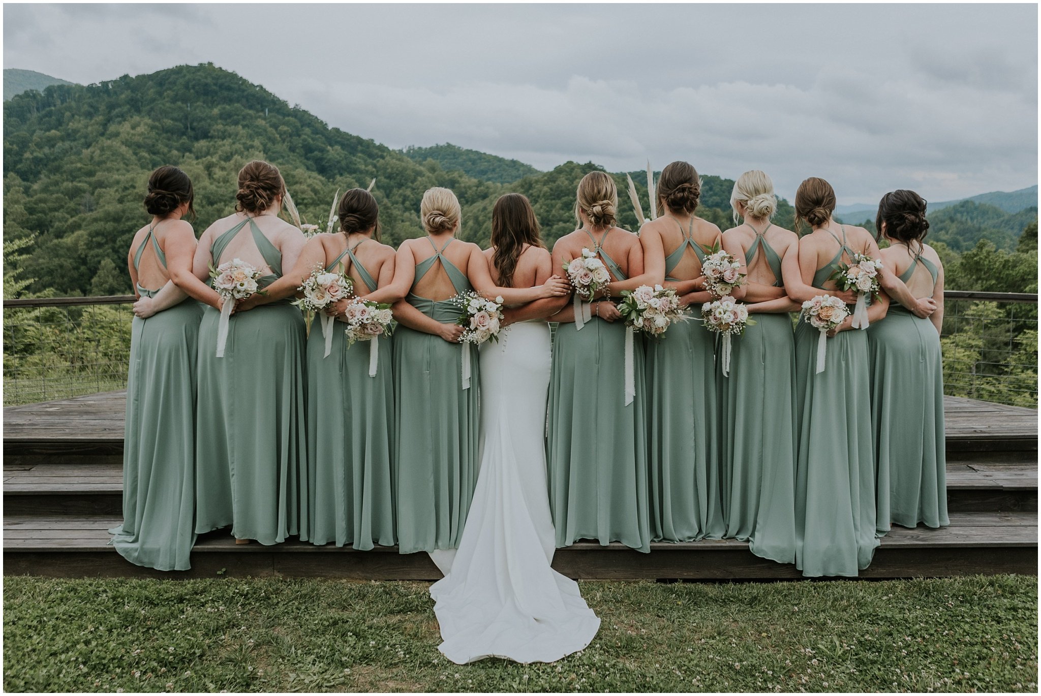 sugar-hollow-retreat-butler-tennessee-boone-north-carolina-rustic-mountain-wedding-may-spring-summer-green-elegant-luxury-johnson-city-tn-katy-sergent-photography_0100.jpg