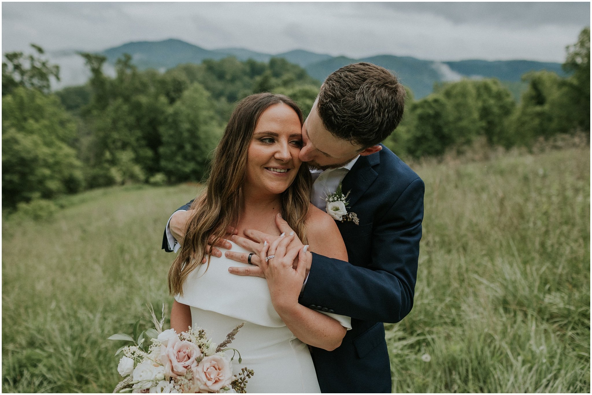 sugar-hollow-retreat-butler-tennessee-boone-north-carolina-rustic-mountain-wedding-may-spring-summer-green-elegant-luxury-johnson-city-tn-katy-sergent-photography_0071.jpg