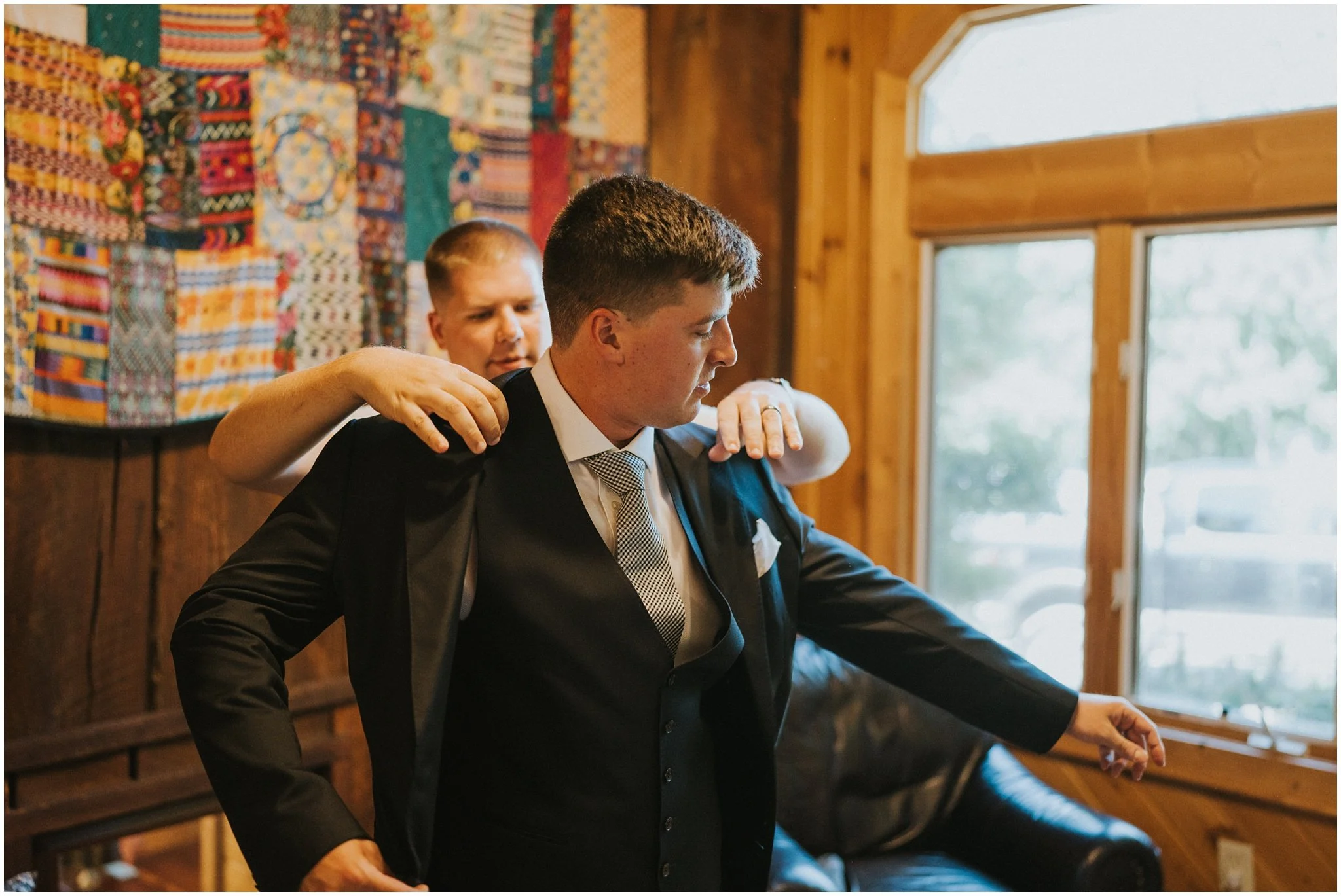 sugar-hollow-retreat-butler-tennessee-boone-north-carolina-smoky-mountain-wedding-venue-rustic-luxury-summer-katy-sergent-photography_0044.jpg