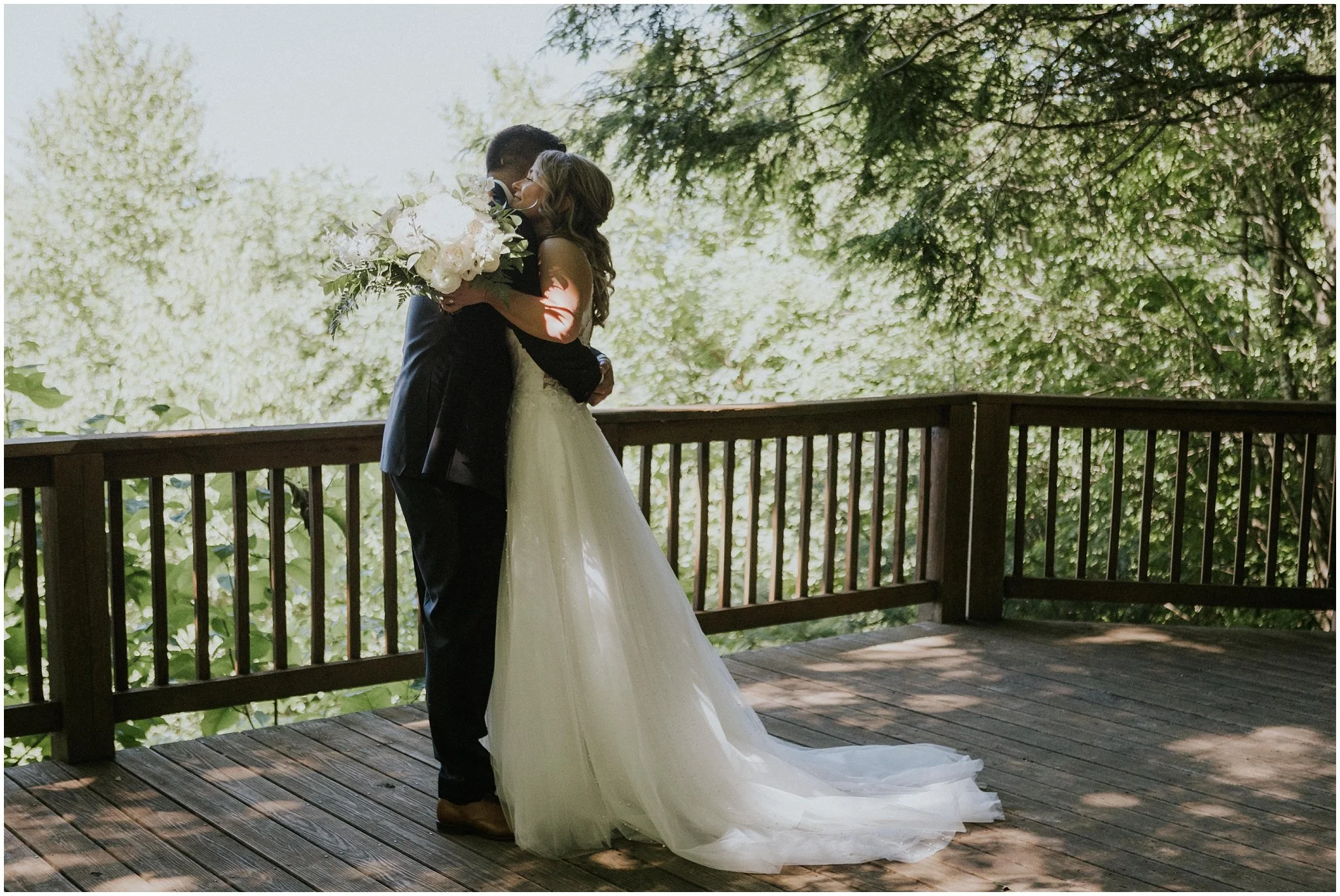 sugar-hollow-retreat-butler-tennessee-boone-north-carolina-smoky-mountain-wedding-venue-rustic-luxury-summer-katy-sergent-photography_0051.jpg