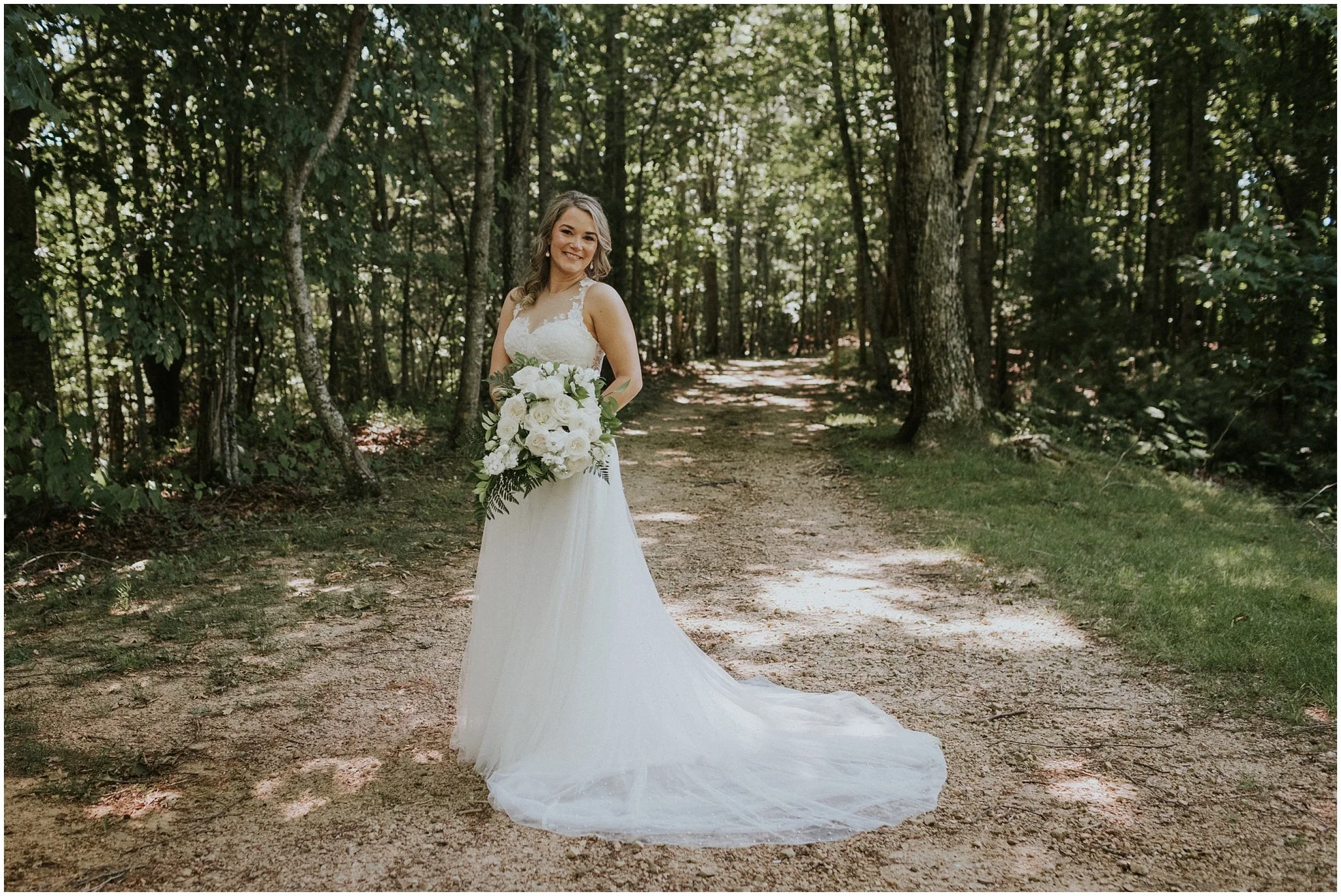 sugar-hollow-retreat-butler-tennessee-boone-north-carolina-smoky-mountain-wedding-venue-rustic-luxury-summer-katy-sergent-photography_0063.jpg