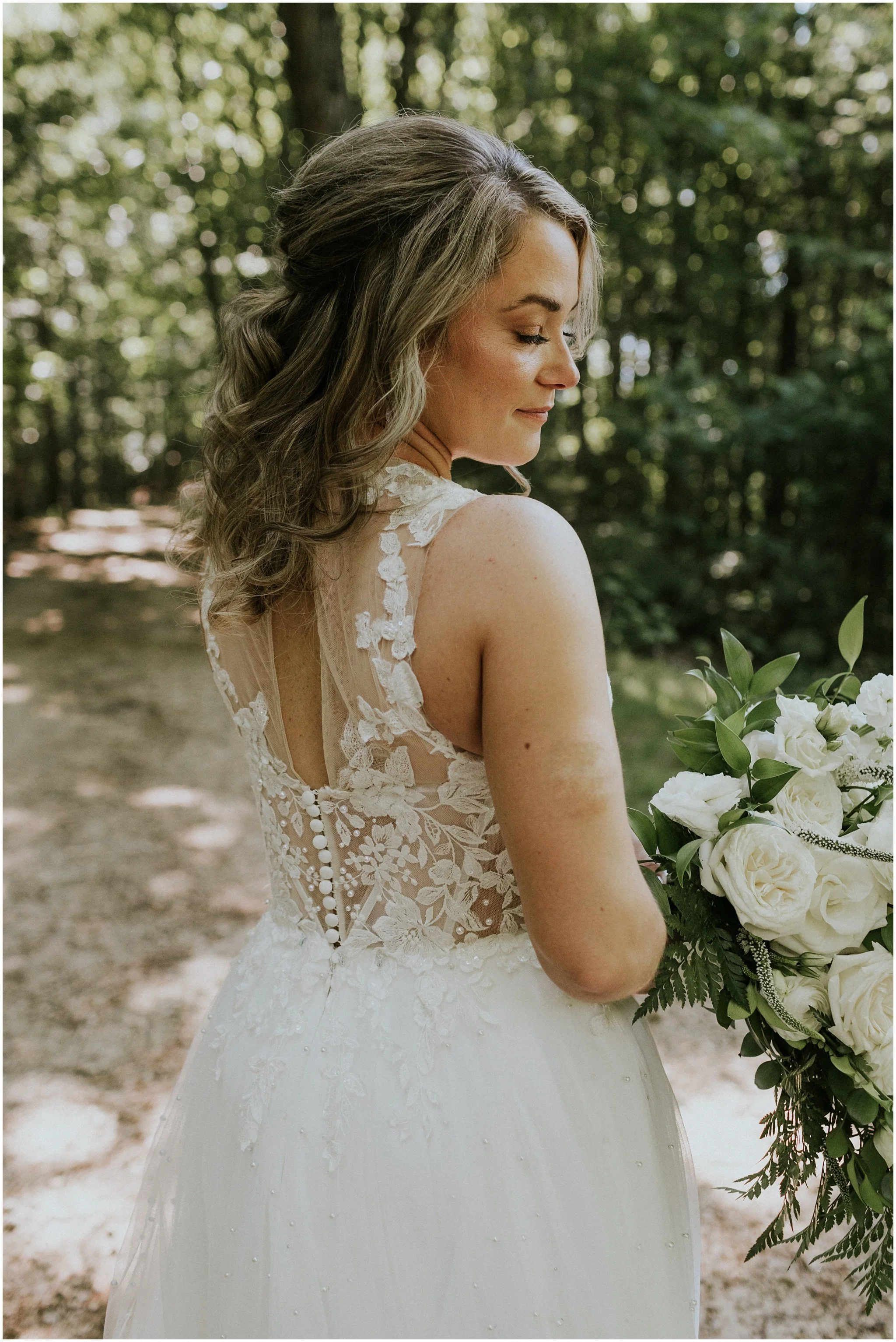 sugar-hollow-retreat-butler-tennessee-boone-north-carolina-smoky-mountain-wedding-venue-rustic-luxury-summer-katy-sergent-photography_0067.jpg