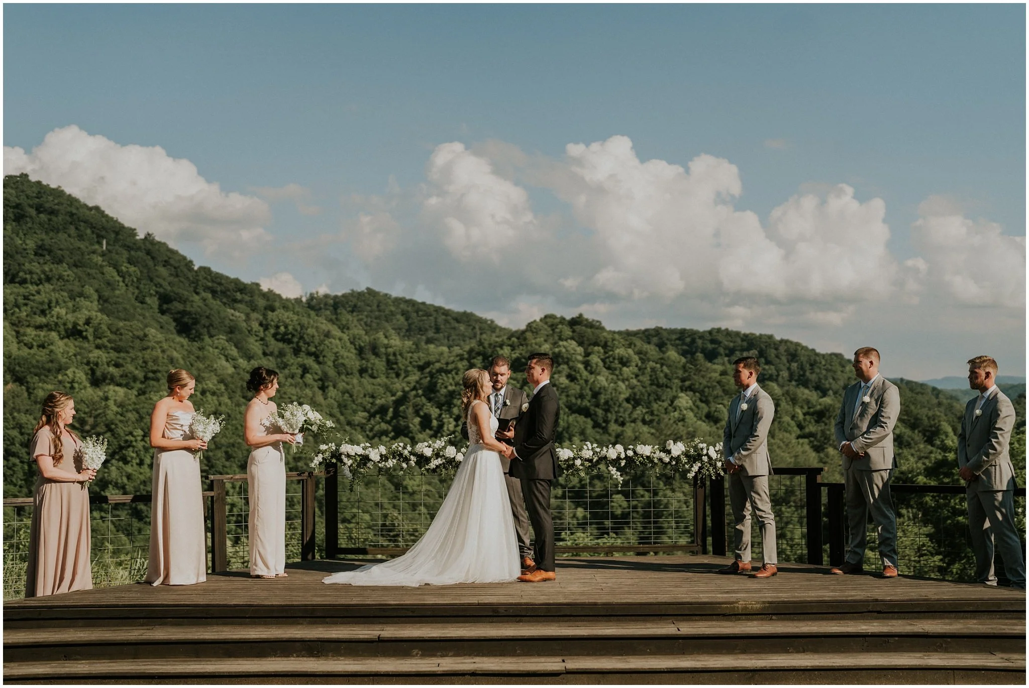 sugar-hollow-retreat-butler-tennessee-boone-north-carolina-smoky-mountain-wedding-venue-rustic-luxury-summer-katy-sergent-photography_0090.jpg