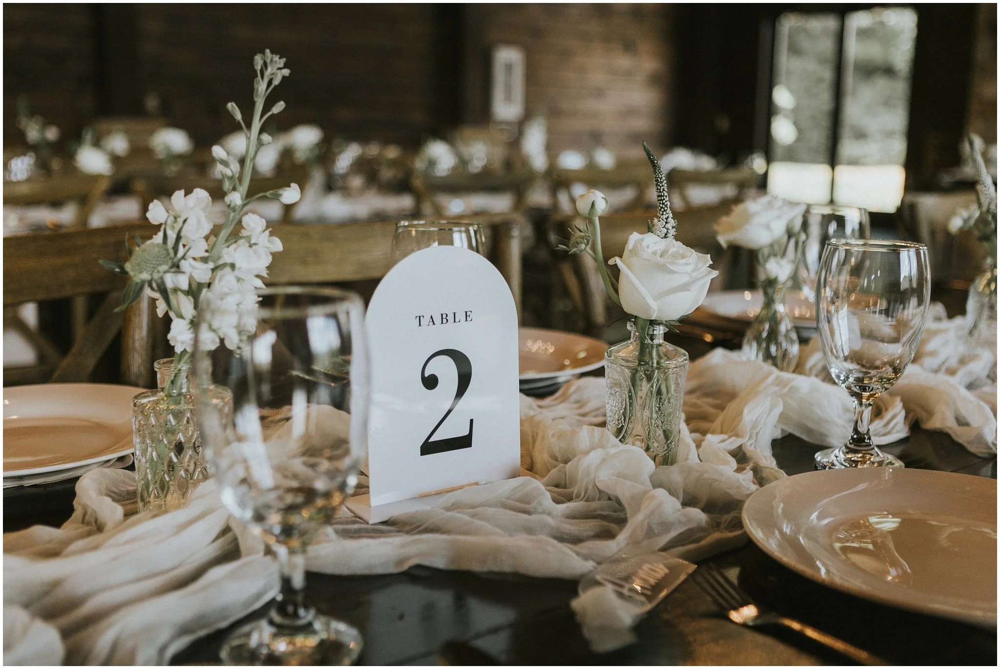 sugar-hollow-retreat-butler-tennessee-boone-north-carolina-smoky-mountain-wedding-venue-rustic-luxury-summer-katy-sergent-photography_0136.jpg