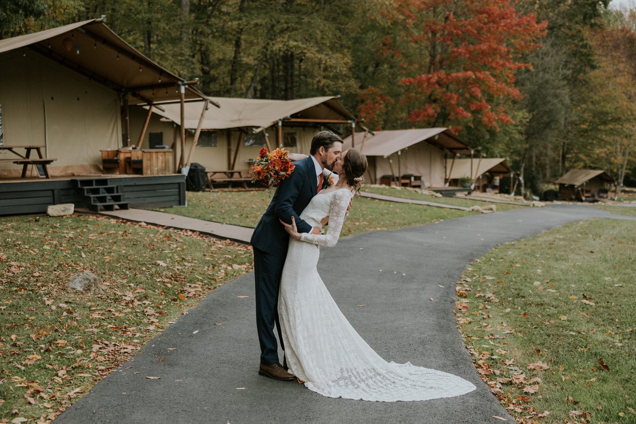 glamping-retro-erwin-tennessee-camping-outdoor-adventurous-venue-fall-katy-sergent-photography-asheville-nc-north-carolina-95.jpg