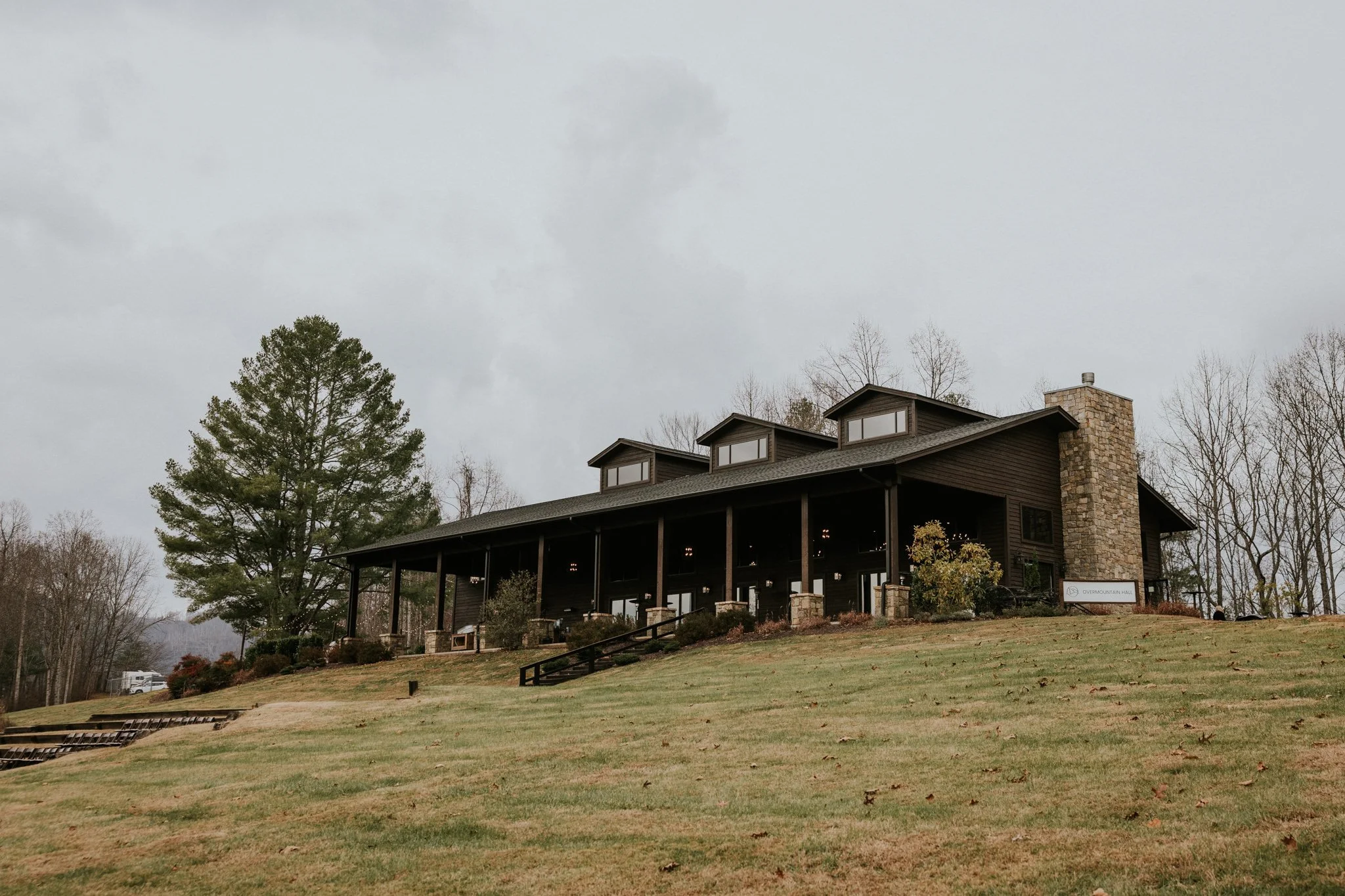 sugar-hollow-retreat-fall-wedding-butler-tennessee-boone-north-carolina-smoky-mountain-katy-sergent-photography-2.jpg