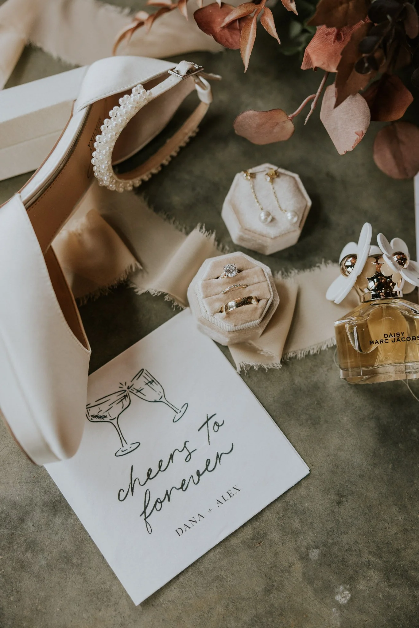 sugar-hollow-retreat-fall-wedding-butler-tennessee-boone-north-carolina-smoky-mountain-katy-sergent-photography-5.jpg