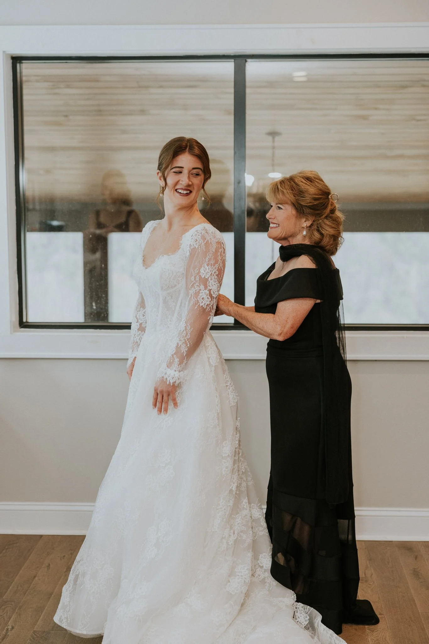 sugar-hollow-retreat-fall-wedding-butler-tennessee-boone-north-carolina-smoky-mountain-katy-sergent-photography-16.jpg