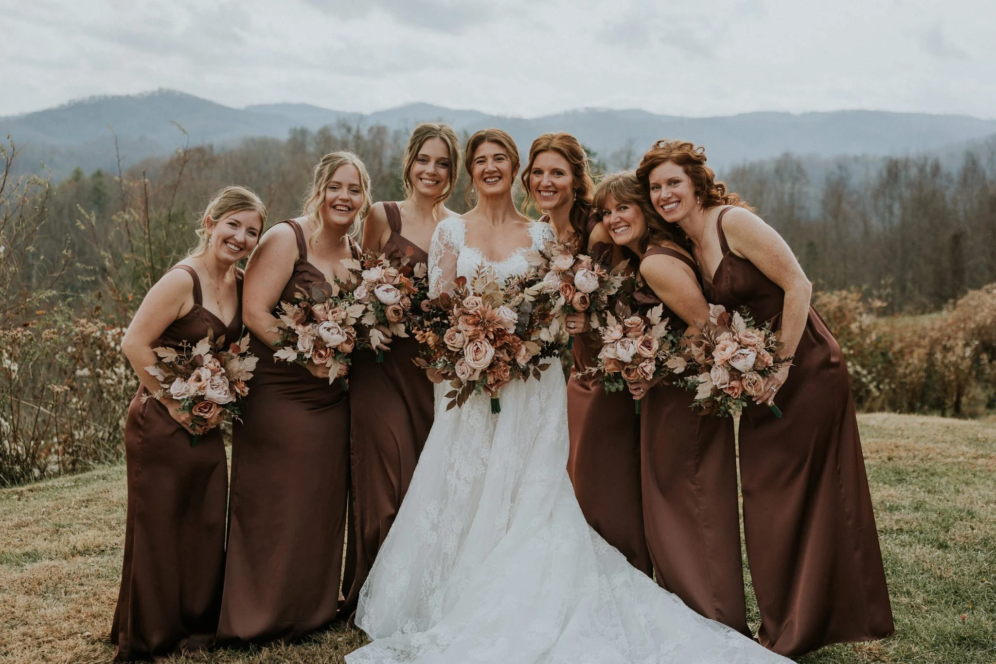 sugar-hollow-retreat-fall-wedding-butler-tennessee-boone-north-carolina-smoky-mountain-katy-sergent-photography-23.jpg