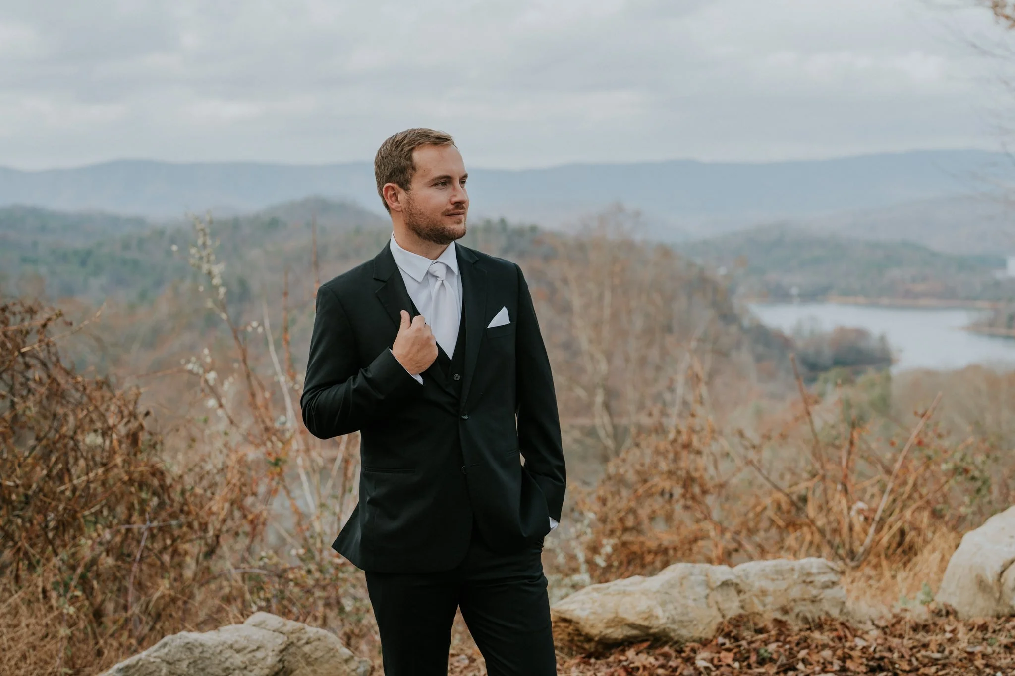 sugar-hollow-retreat-fall-wedding-butler-tennessee-boone-north-carolina-smoky-mountain-katy-sergent-photography-46.jpg