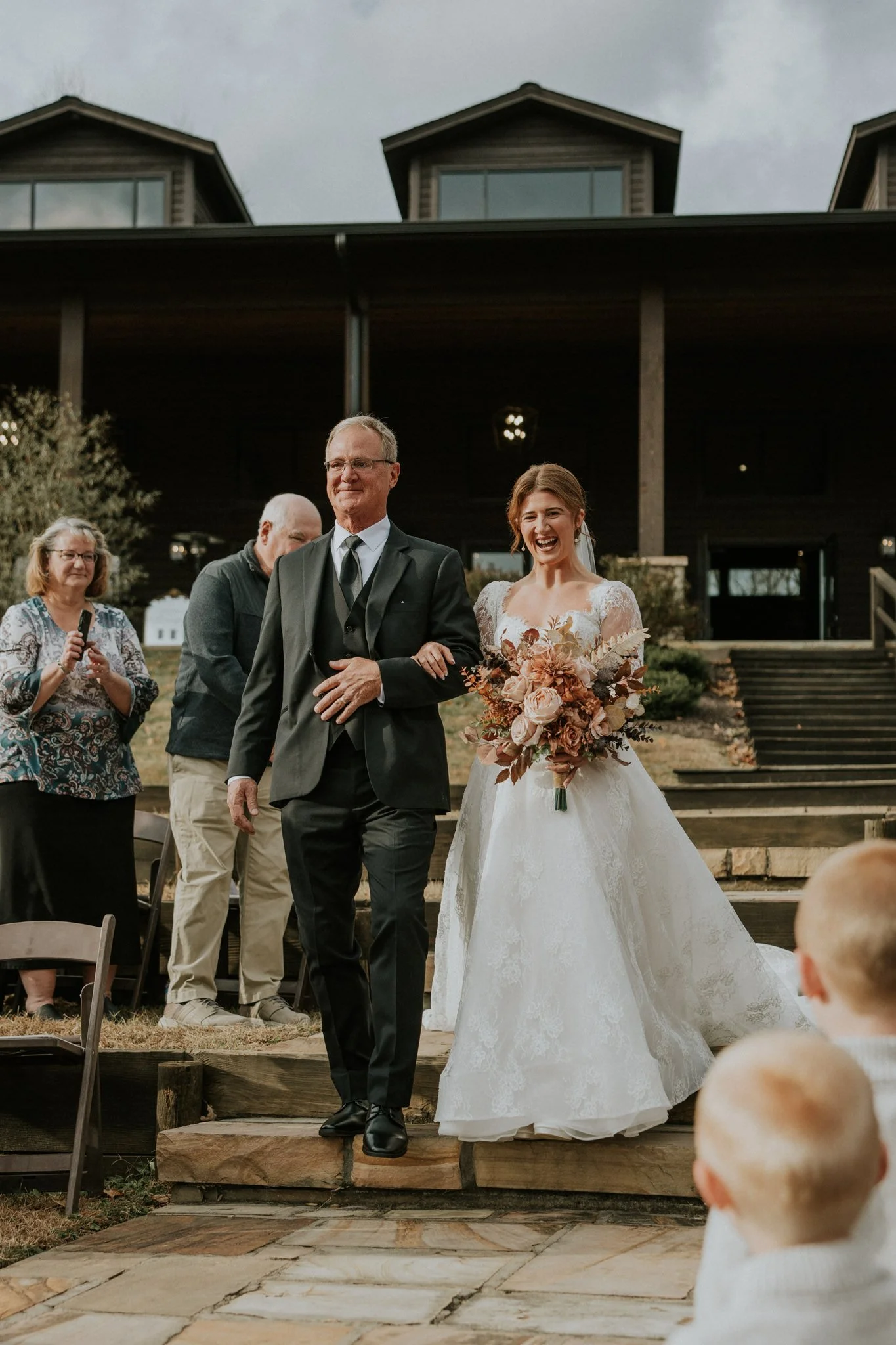 sugar-hollow-retreat-fall-wedding-butler-tennessee-boone-north-carolina-smoky-mountain-katy-sergent-photography-57.jpg