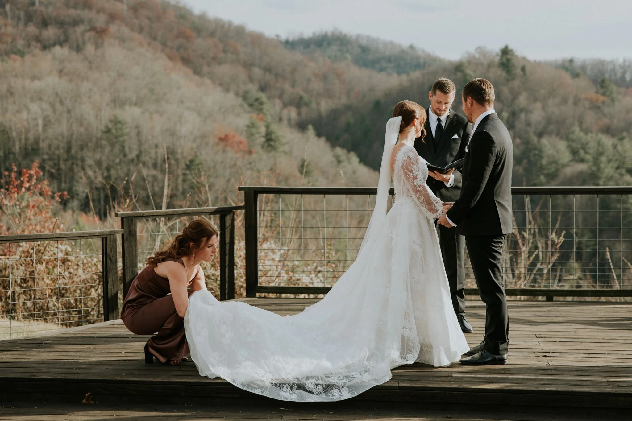 sugar-hollow-retreat-fall-wedding-butler-tennessee-boone-north-carolina-smoky-mountain-katy-sergent-photography-63.jpg