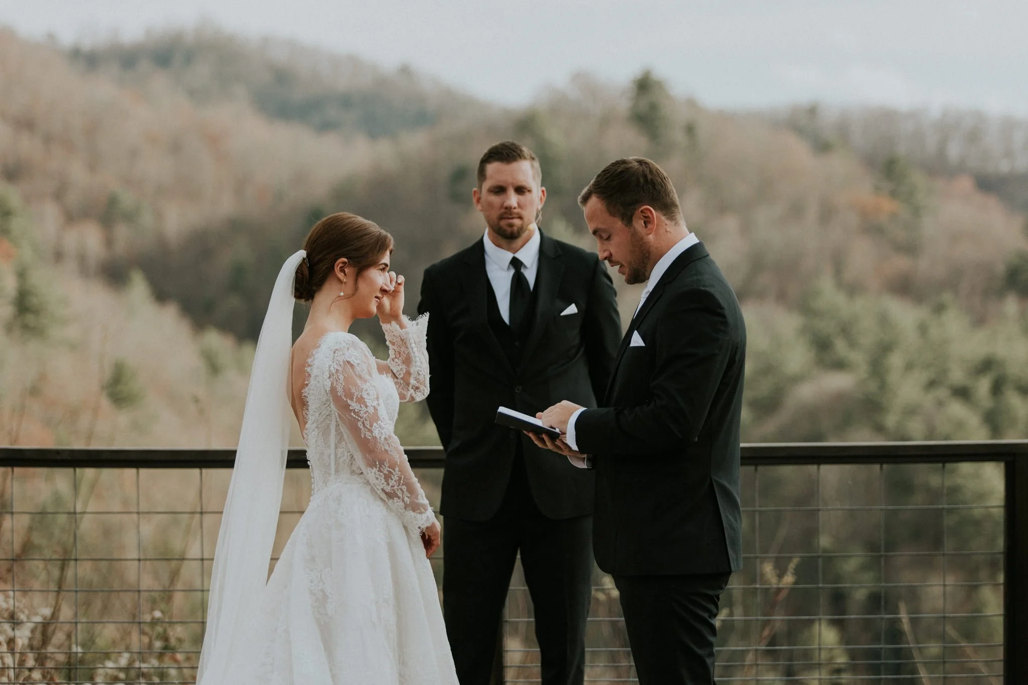 sugar-hollow-retreat-fall-wedding-butler-tennessee-boone-north-carolina-smoky-mountain-katy-sergent-photography-64.jpg