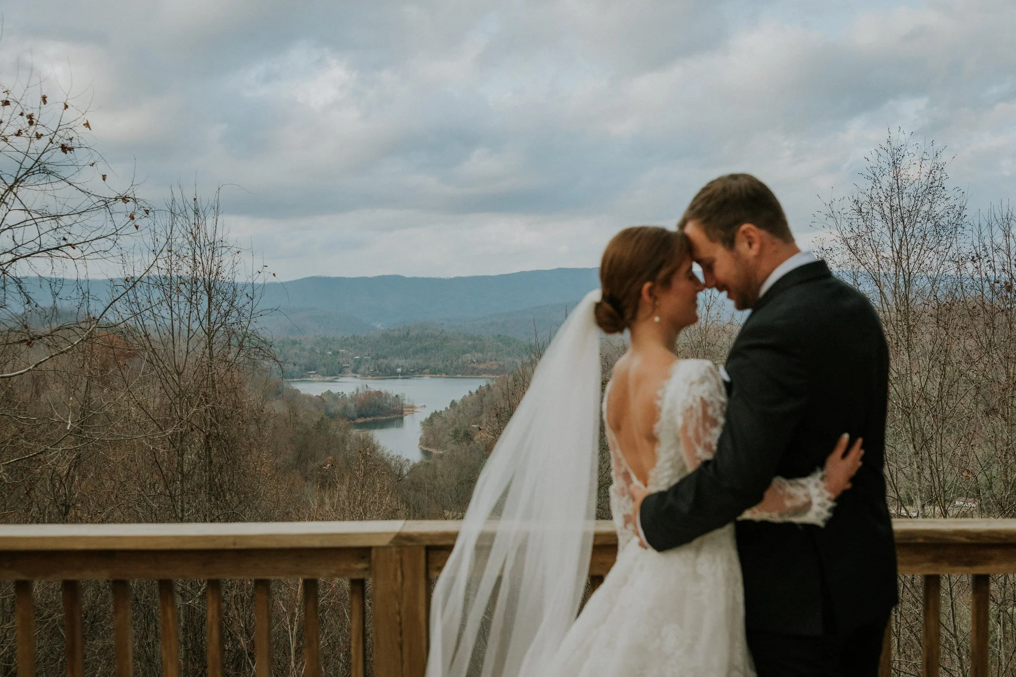 sugar-hollow-retreat-fall-wedding-butler-tennessee-boone-north-carolina-smoky-mountain-katy-sergent-photography-79.jpg
