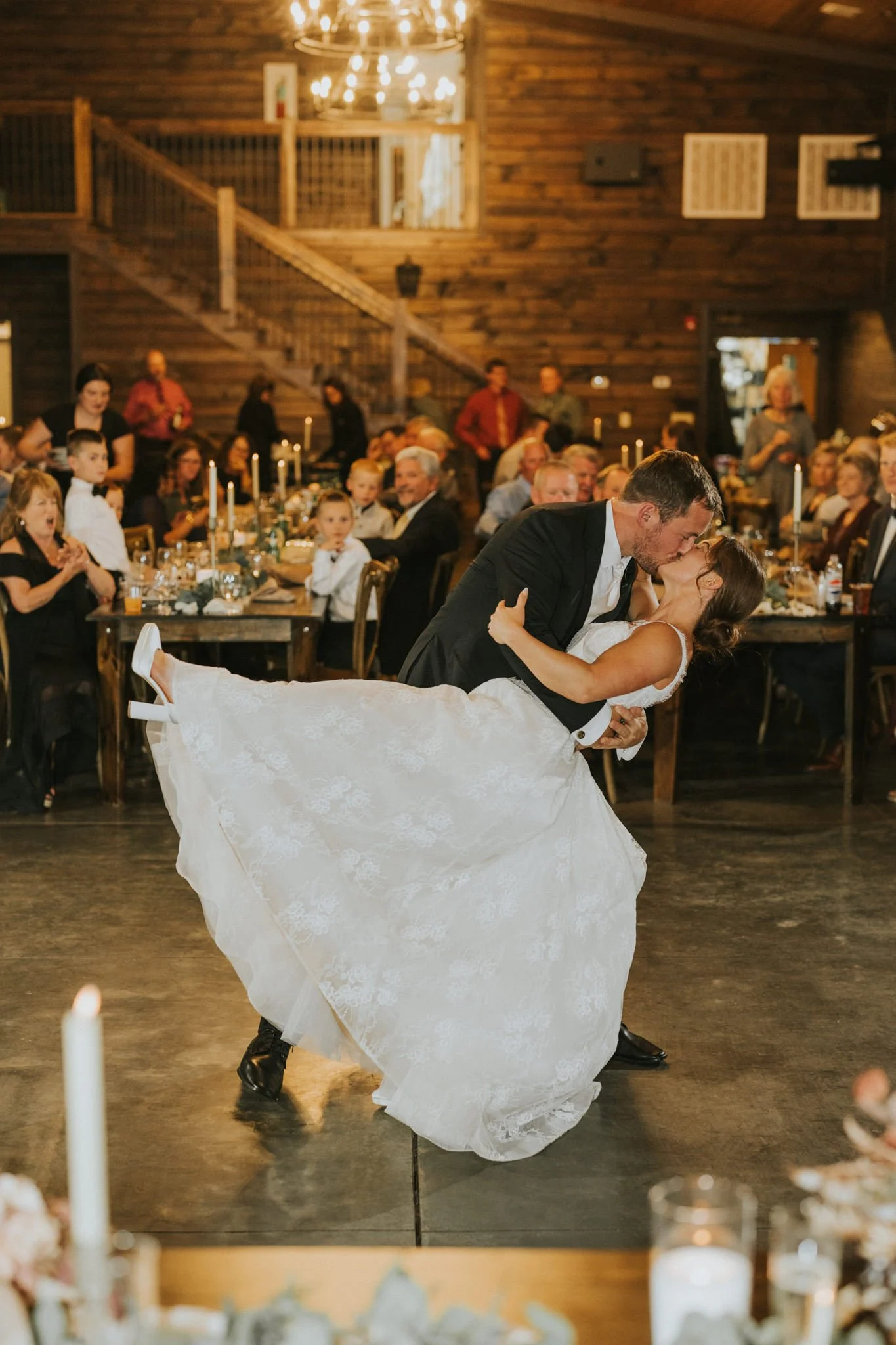 sugar-hollow-retreat-fall-wedding-butler-tennessee-boone-north-carolina-smoky-mountain-katy-sergent-photography-117.jpg