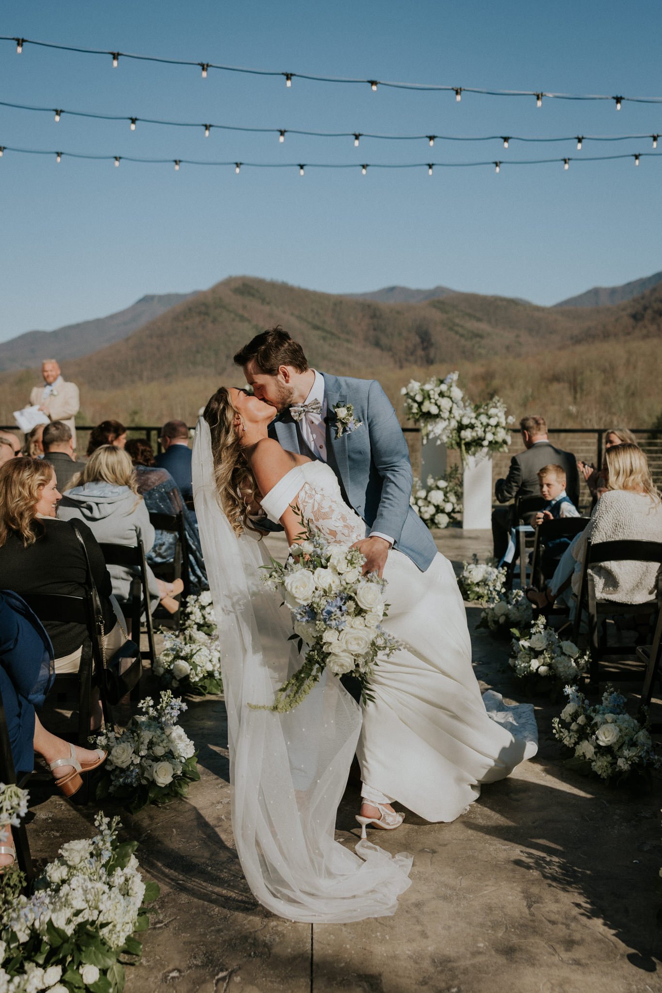 trailhead-venues-cosby-tennessee-great-smoky-mountains-tennessee-luxury-wedding-venue-gatlinburg-pigeon-forge-katy-sergent-photography-73.jpg