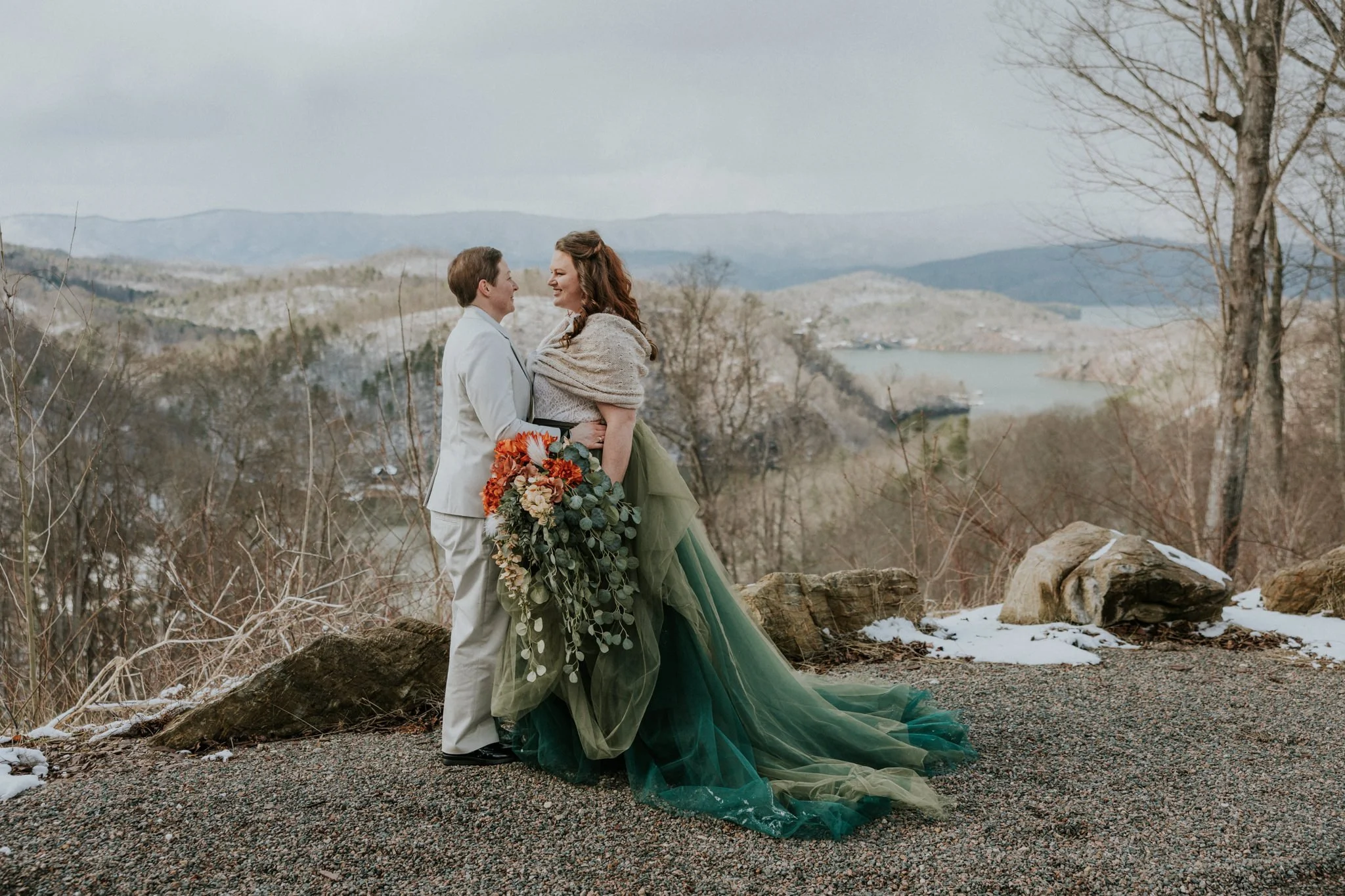 sugar-hollow-retreat-butler-tn-boone-nc-winter-snow-smoky-mountain-wedding-lgbtq-katy-sergent-photography-51.jpg