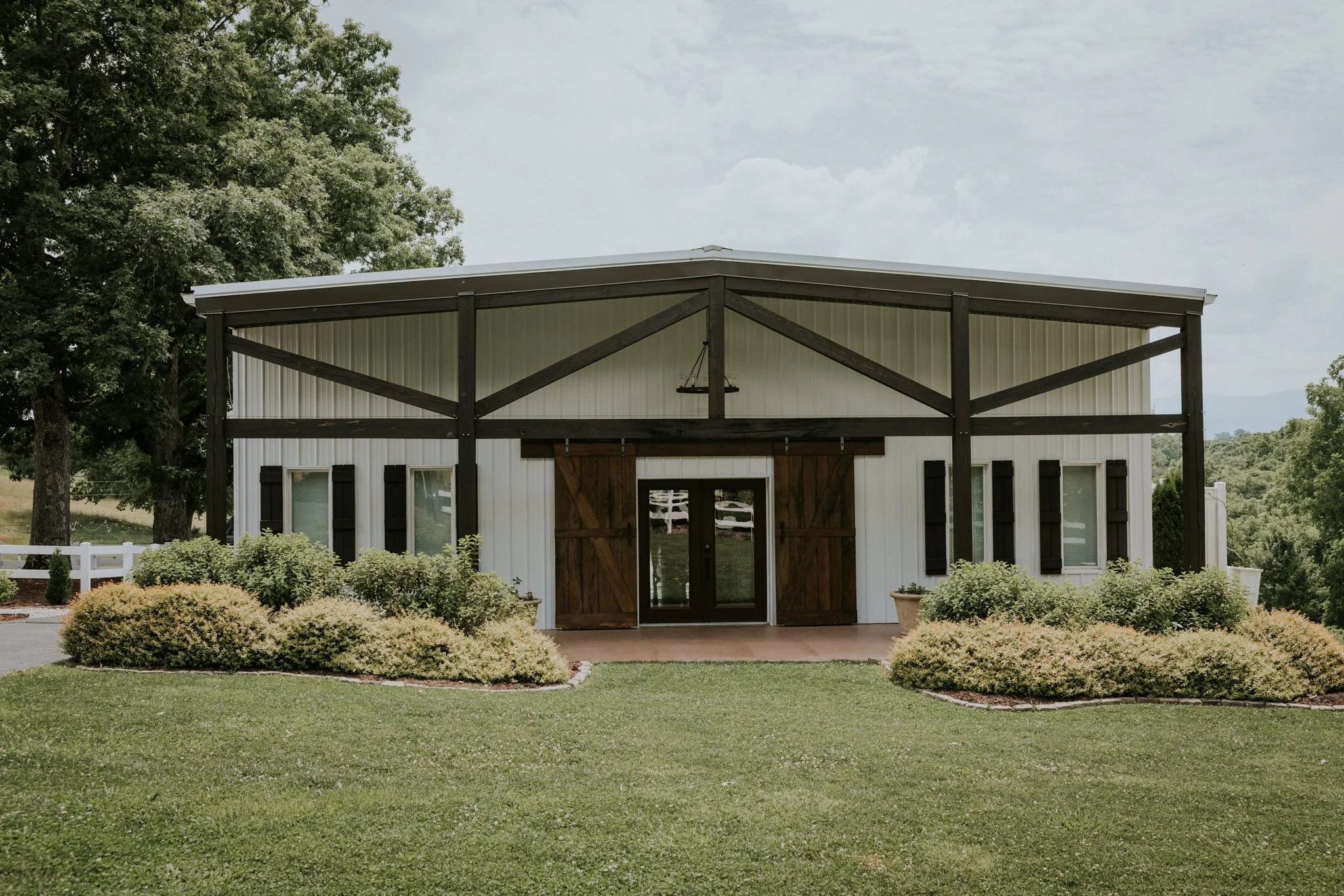 greenwood-oaks-greeneville-tennessee-wedding-katy-sergent-photography-2.jpg