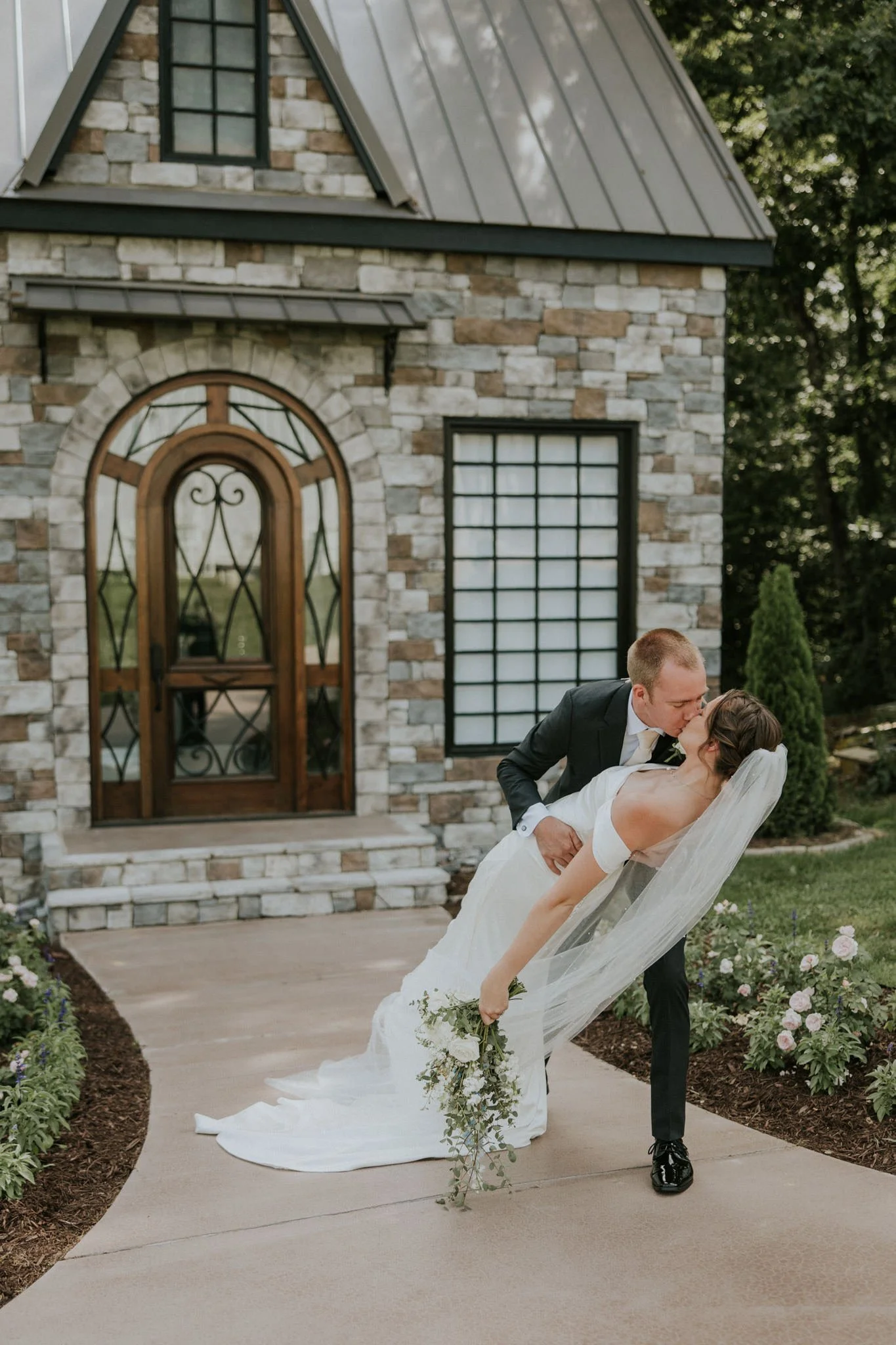 greenwood-oaks-greeneville-tennessee-wedding-katy-sergent-photography-91.jpg