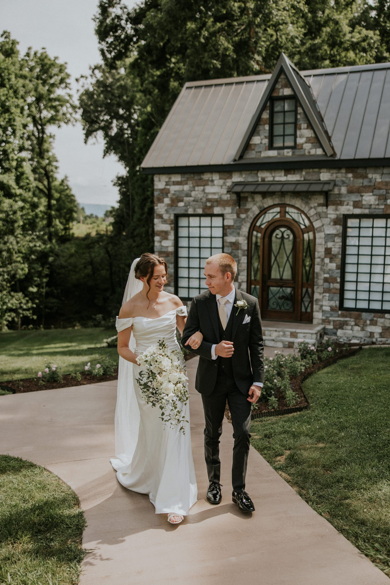 greenwood-oaks-greeneville-tennessee-wedding-katy-sergent-photography-92.jpg