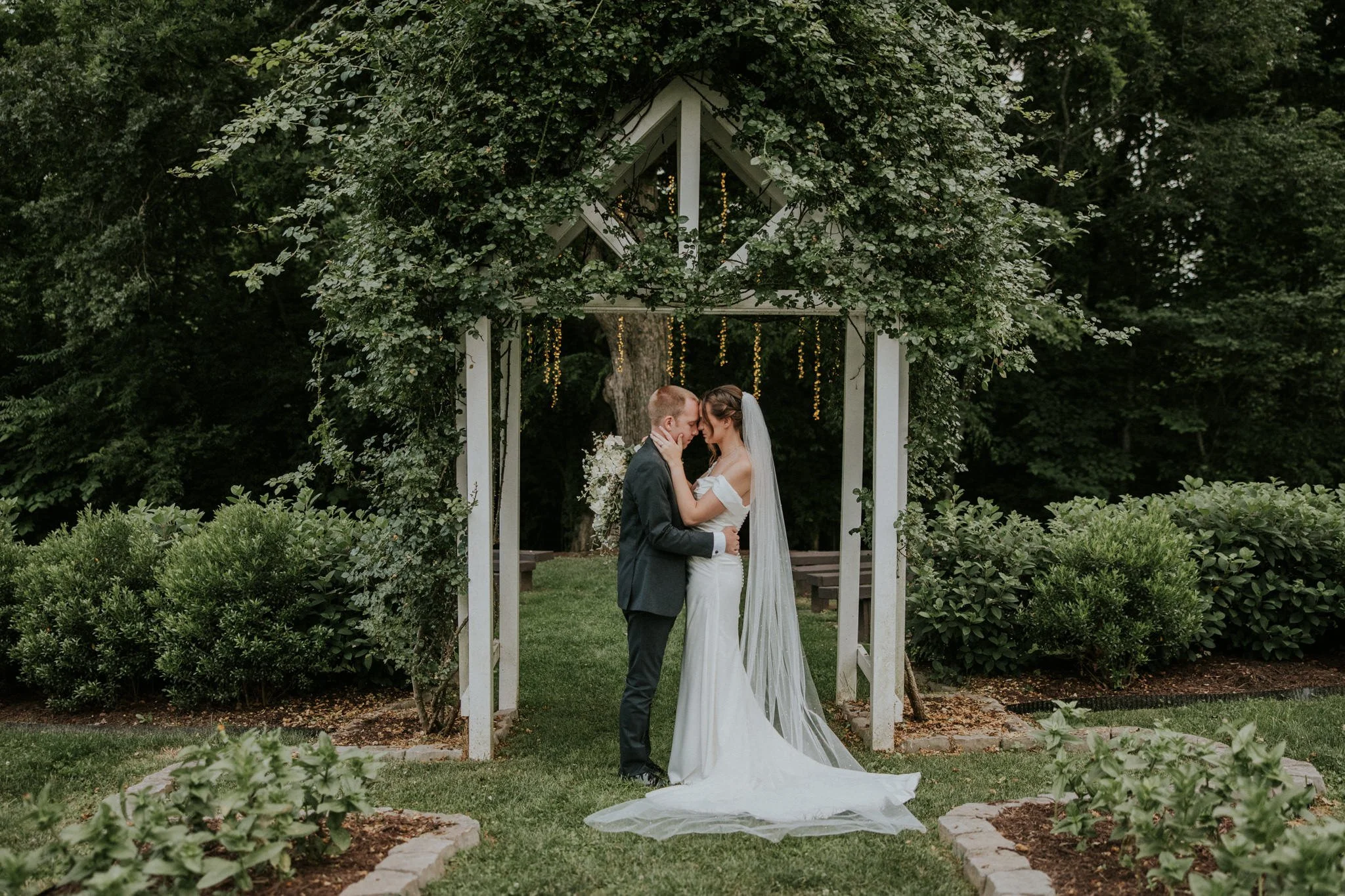 greenwood-oaks-greeneville-tennessee-wedding-katy-sergent-photography-96.jpg
