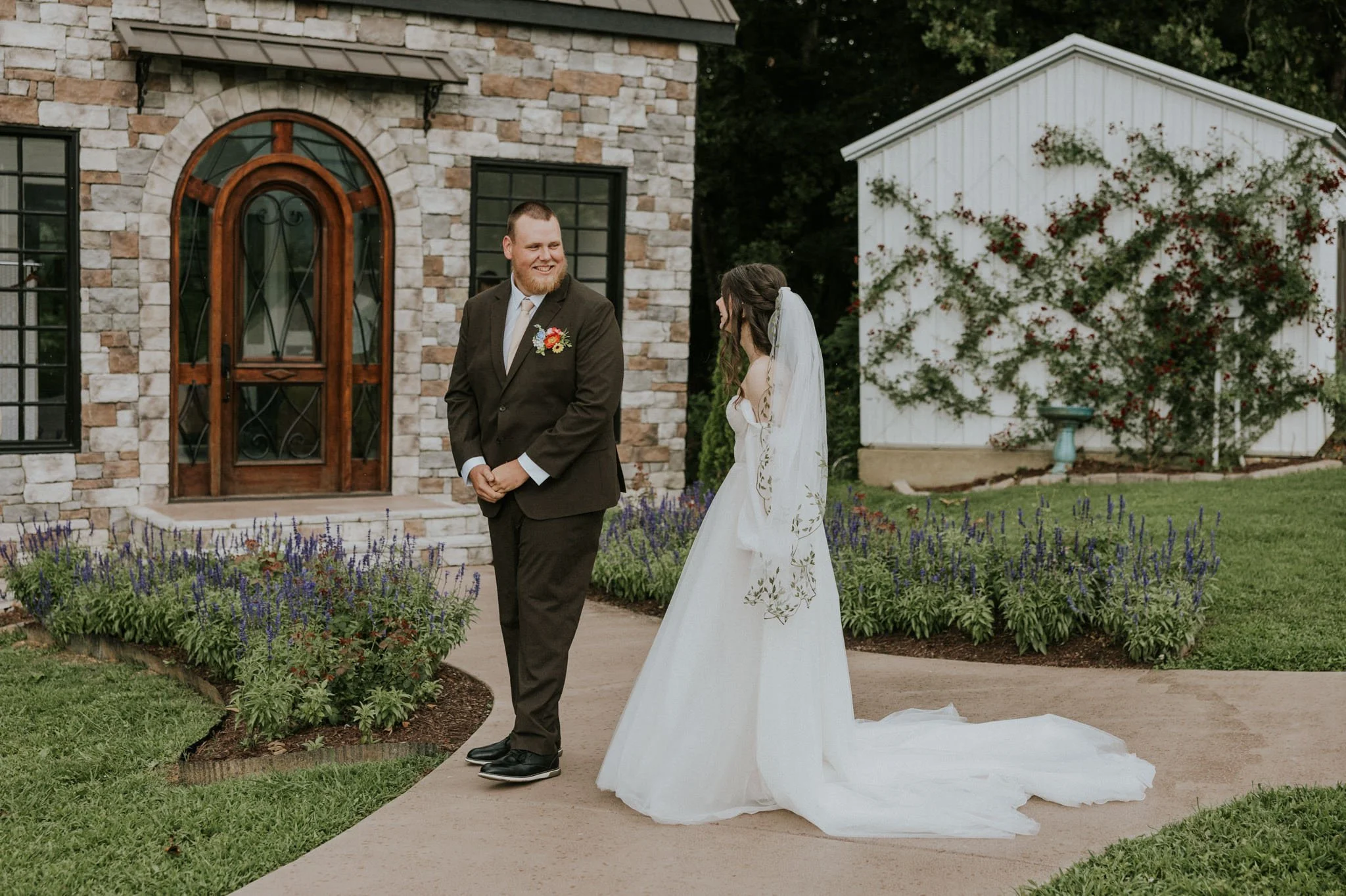greenwood-oaks-farm-wildflower-garden-summer-wedding-afton-tennessee-greeneville-tn-katy-sergent-photography-38.jpg