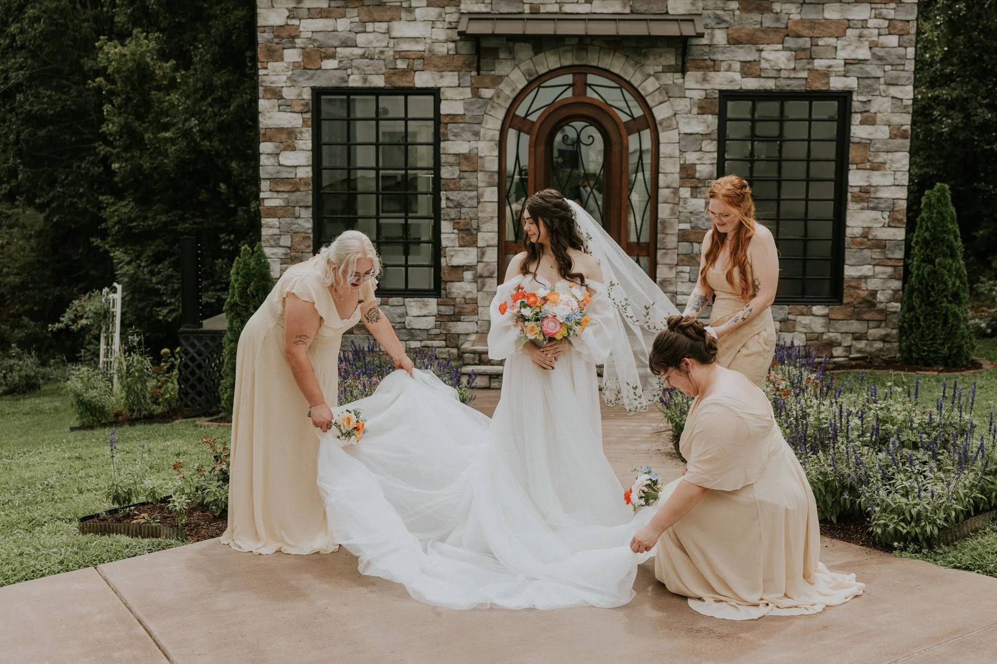 greenwood-oaks-farm-wildflower-garden-summer-wedding-afton-tennessee-greeneville-tn-katy-sergent-photography-53.jpg