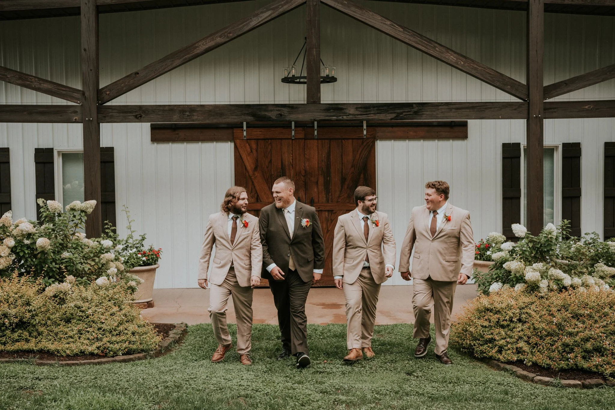 greenwood-oaks-farm-wildflower-garden-summer-wedding-afton-tennessee-greeneville-tn-katy-sergent-photography-56.jpg