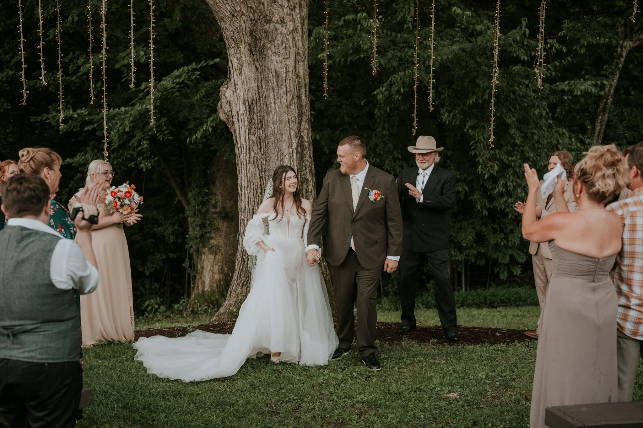 greenwood-oaks-farm-wildflower-garden-summer-wedding-afton-tennessee-greeneville-tn-katy-sergent-photography-80.jpg