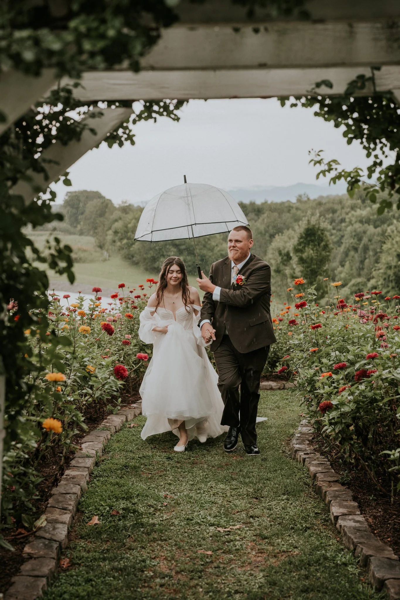 greenwood-oaks-farm-wildflower-garden-summer-wedding-afton-tennessee-greeneville-tn-katy-sergent-photography-83.jpg