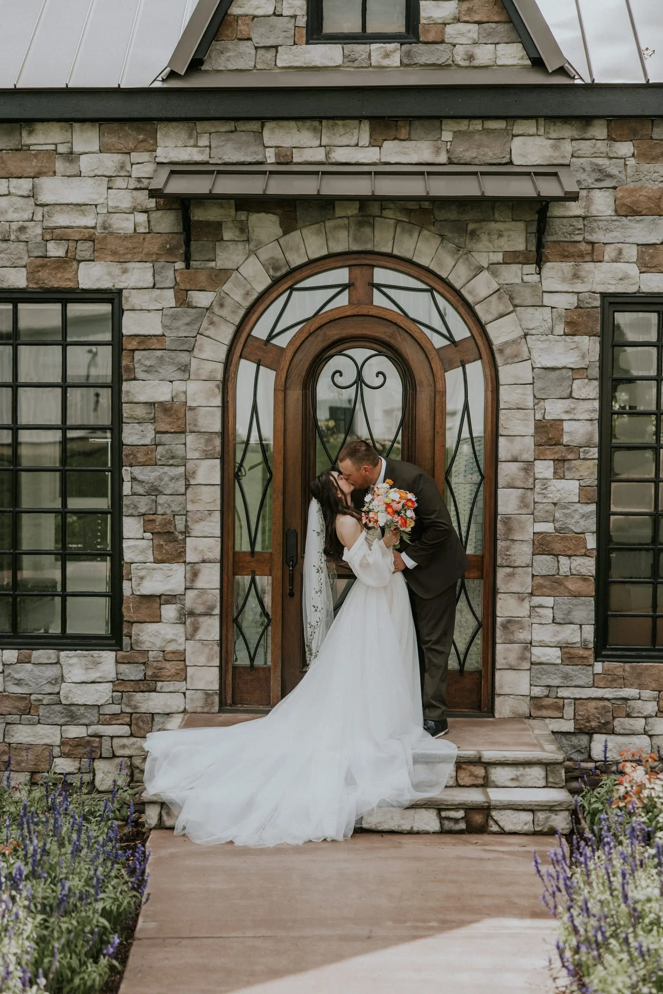 greenwood-oaks-farm-wildflower-garden-summer-wedding-afton-tennessee-greeneville-tn-katy-sergent-photography-109.jpg