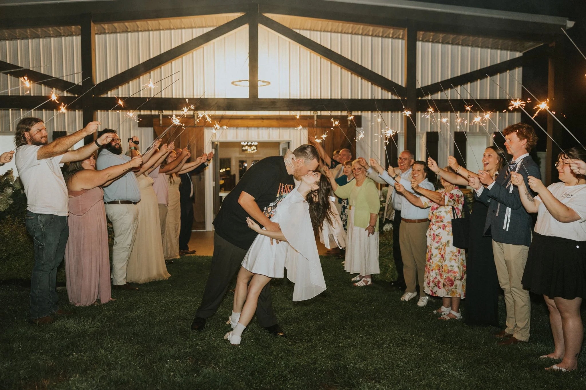 greenwood-oaks-farm-wildflower-garden-summer-wedding-afton-tennessee-greeneville-tn-katy-sergent-photography-159.jpg