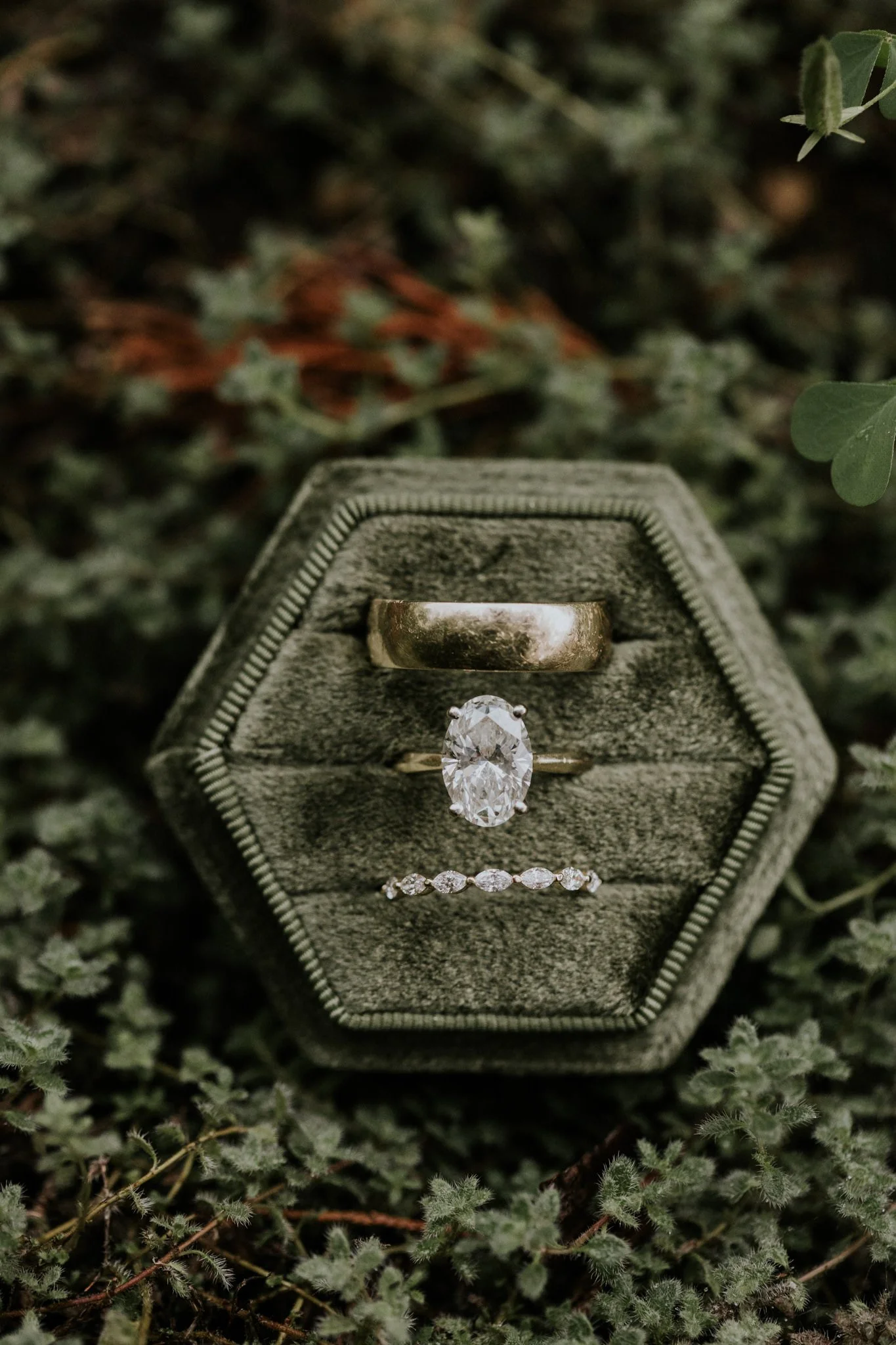 waterstone-venue-johnson-city-tennessee-boho-wedding-katy-sergent-photography-12.jpg