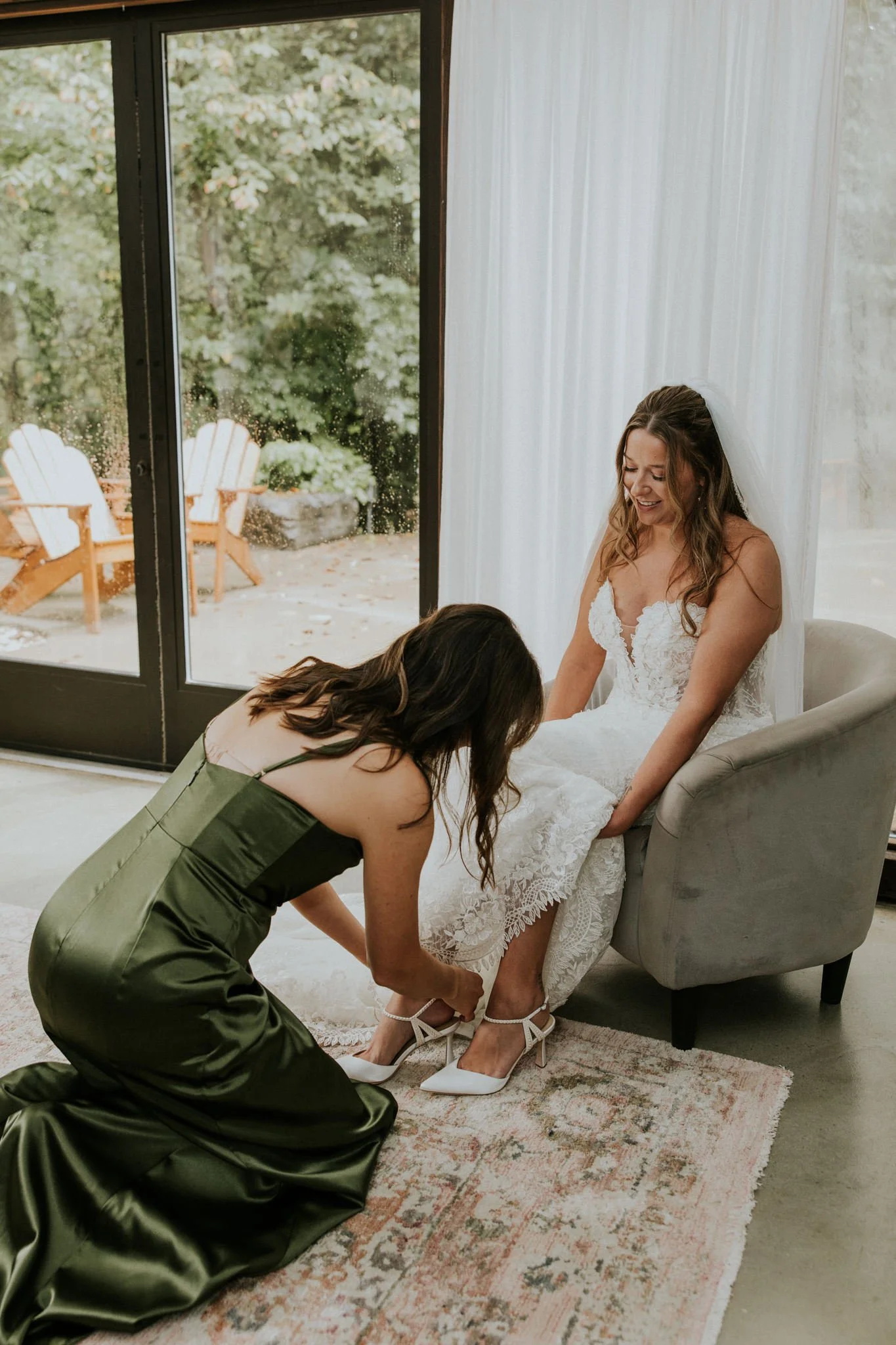 waterstone-venue-johnson-city-tennessee-boho-wedding-katy-sergent-photography-19.jpg