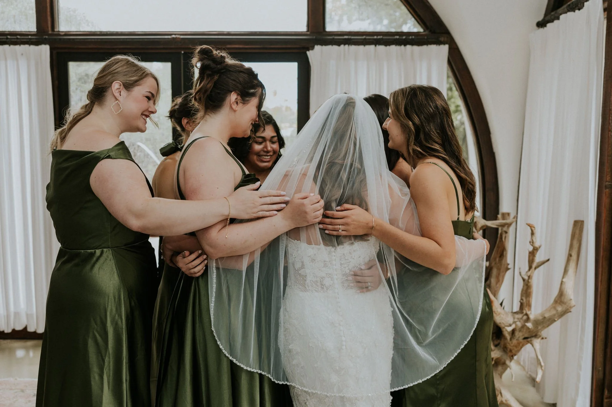 waterstone-venue-johnson-city-tennessee-boho-wedding-katy-sergent-photography-30.jpg