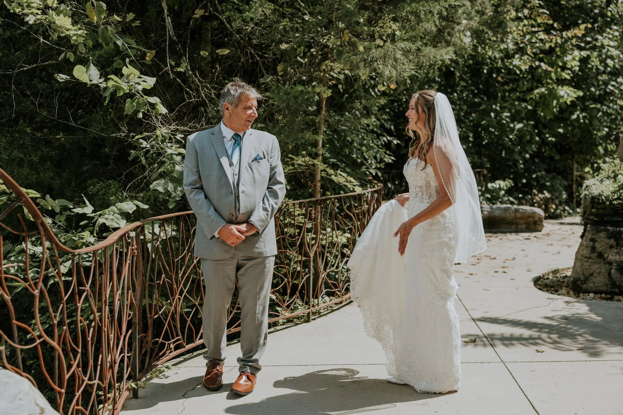 waterstone-venue-johnson-city-tennessee-boho-wedding-katy-sergent-photography-32.jpg